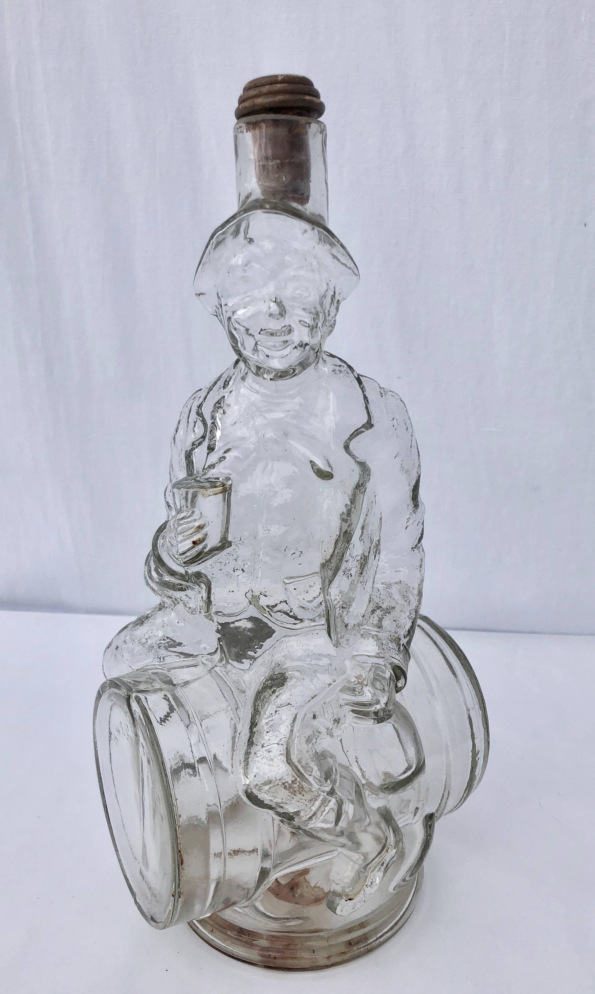 Collection de 13 bouteilles de verre de collection figuratives françaises anciennes en vente 5