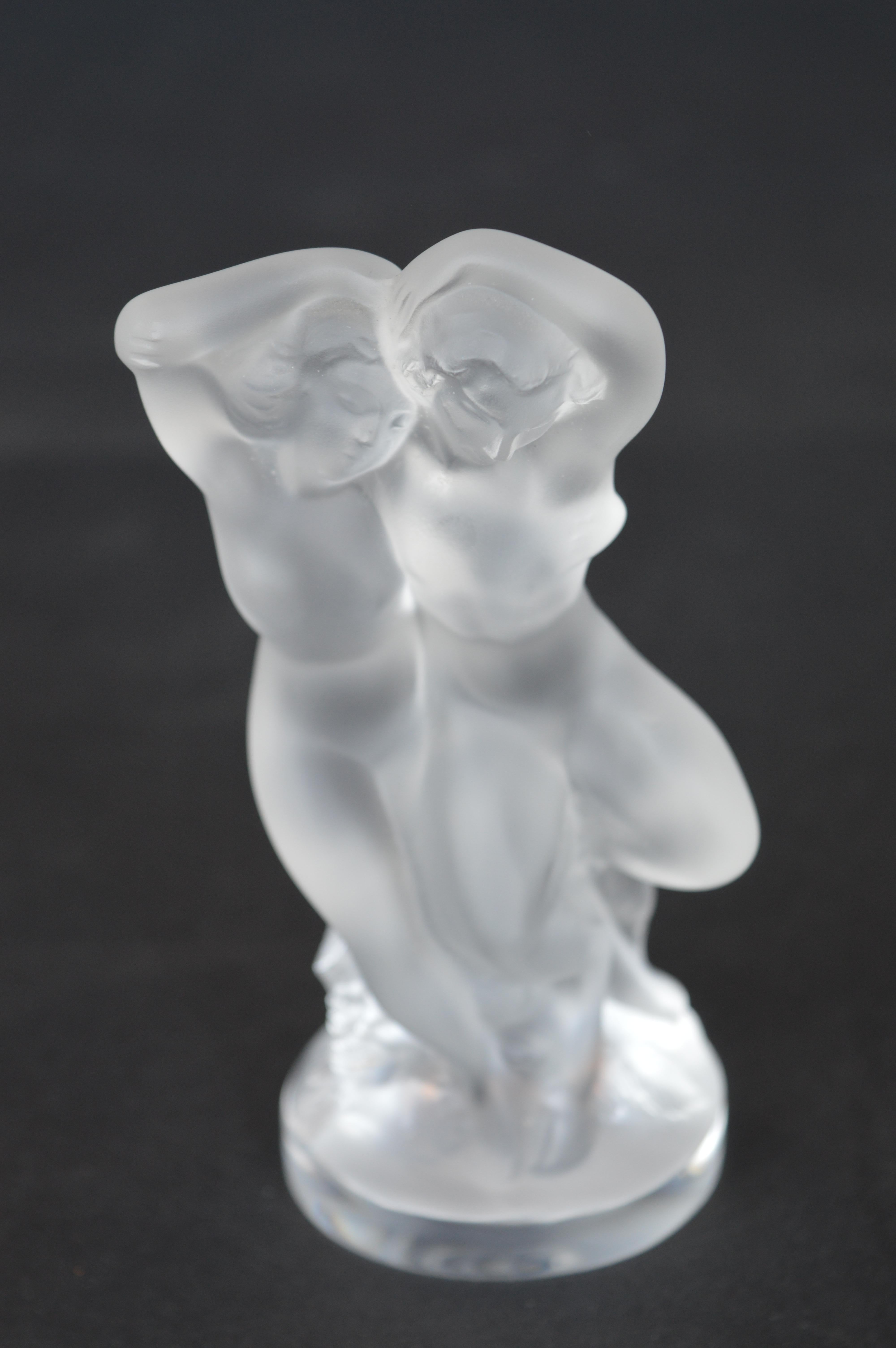 Kollektion von Figuren und einem Paar Kerzenständer von Lalique (Französisch) im Angebot