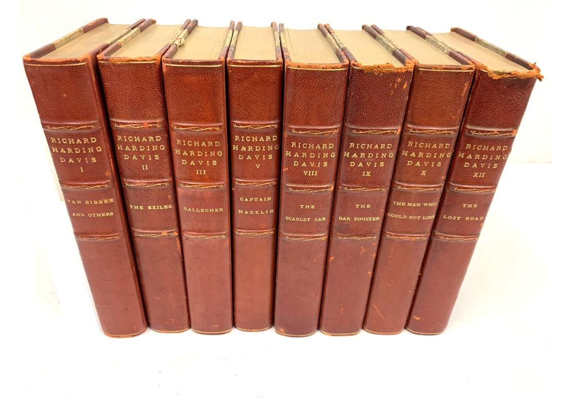 Collectional de livres anciens reliés en cuir, quatre ensembles en vente 4