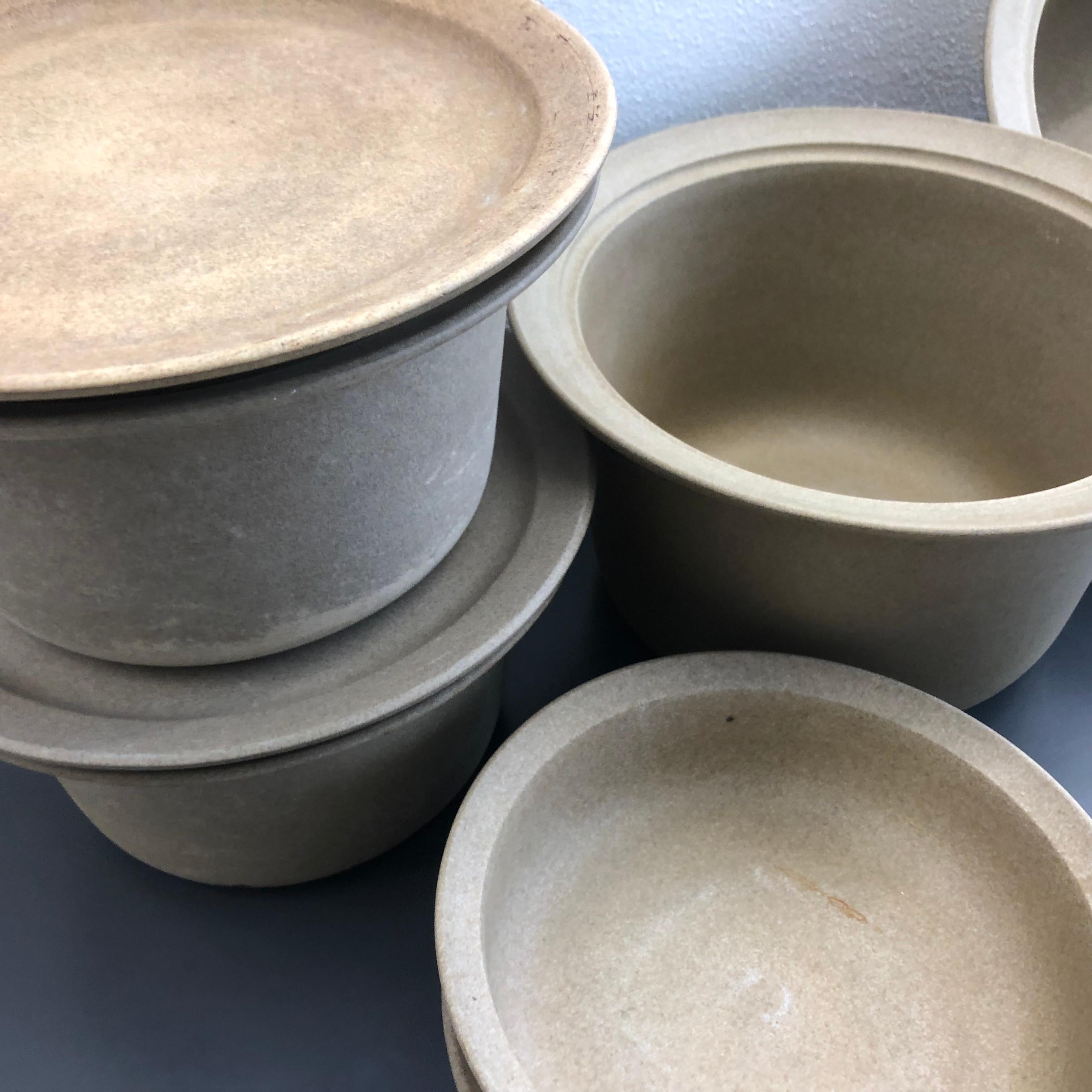 A set of Firepot pots from Royal Copenhagen, designed by Grethe Meyer in 1976.

Grethe Meyer designed Fire Pot for Royal Copenhagen in 1976. The series was taken out of production around 1986.

She was asked to develop a series of fireproof dishes