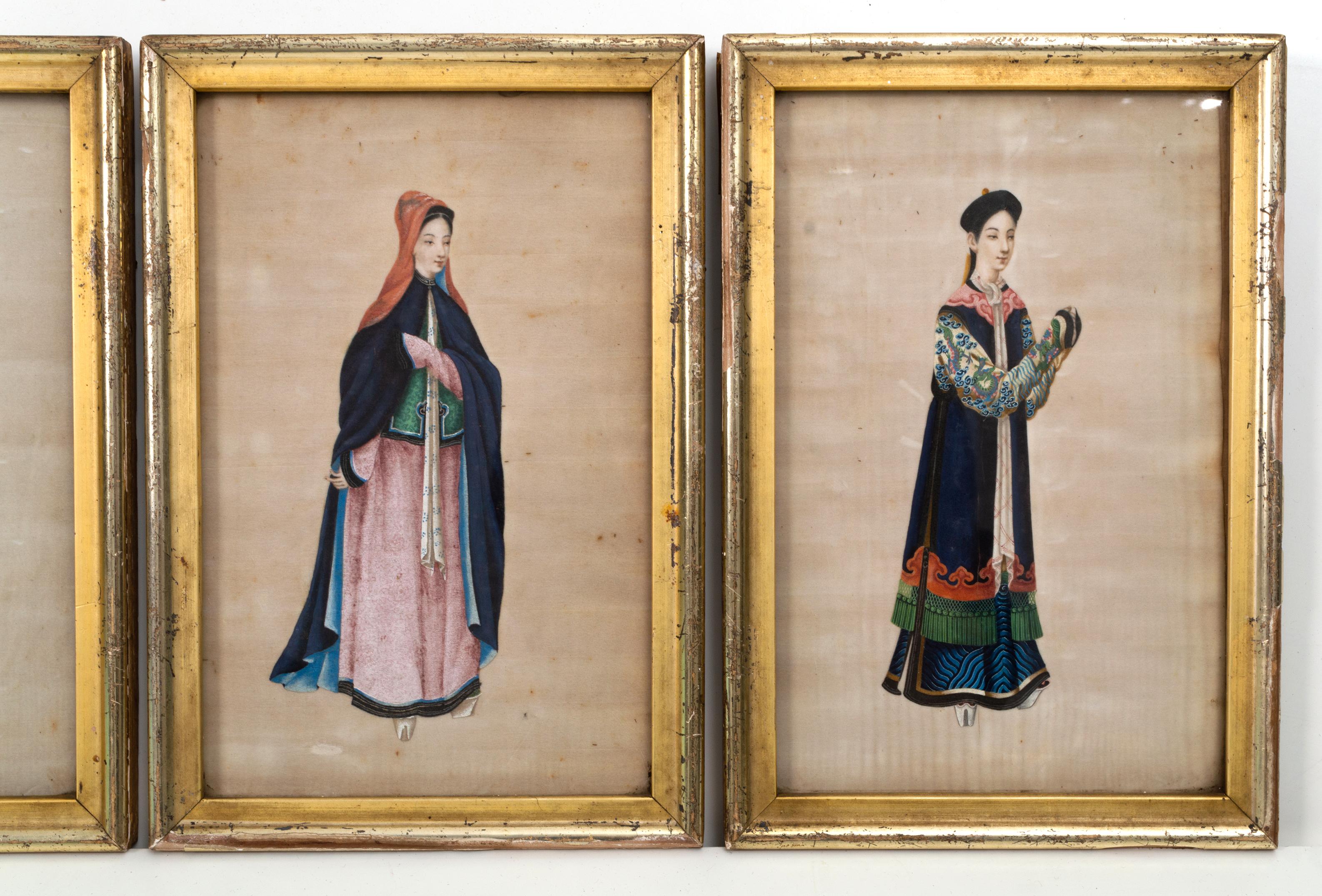 Collection de cinq portraits à la gouache sur papier de riz d'exportation chinoise du 19e siècle en vente 1