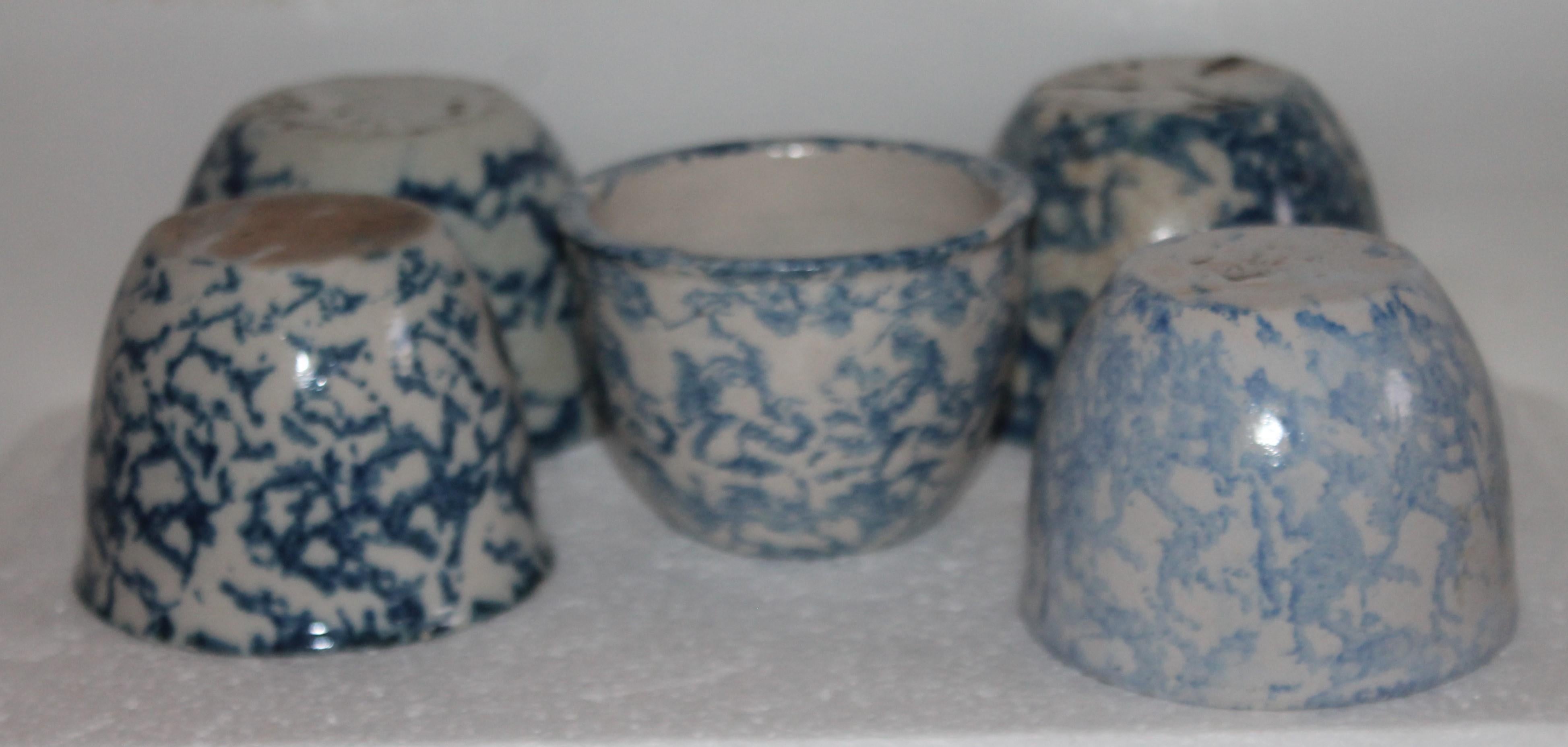 Adirondack Collection of Five 19th Century Sponge Ware Custard Cups For Sale