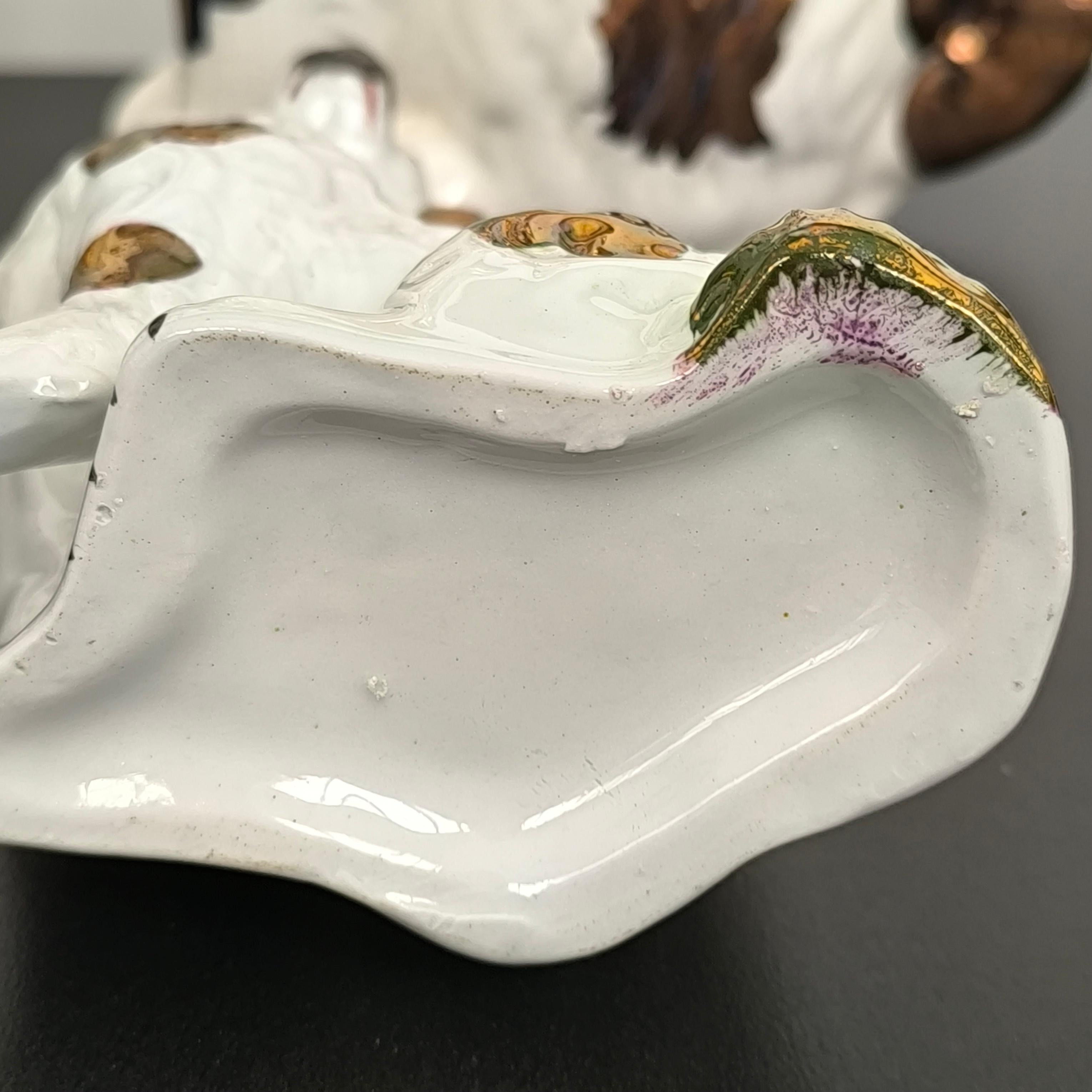 Collectional di cinque antichi cani Spaniel da camino in ceramica Staffordshire in vendita 2