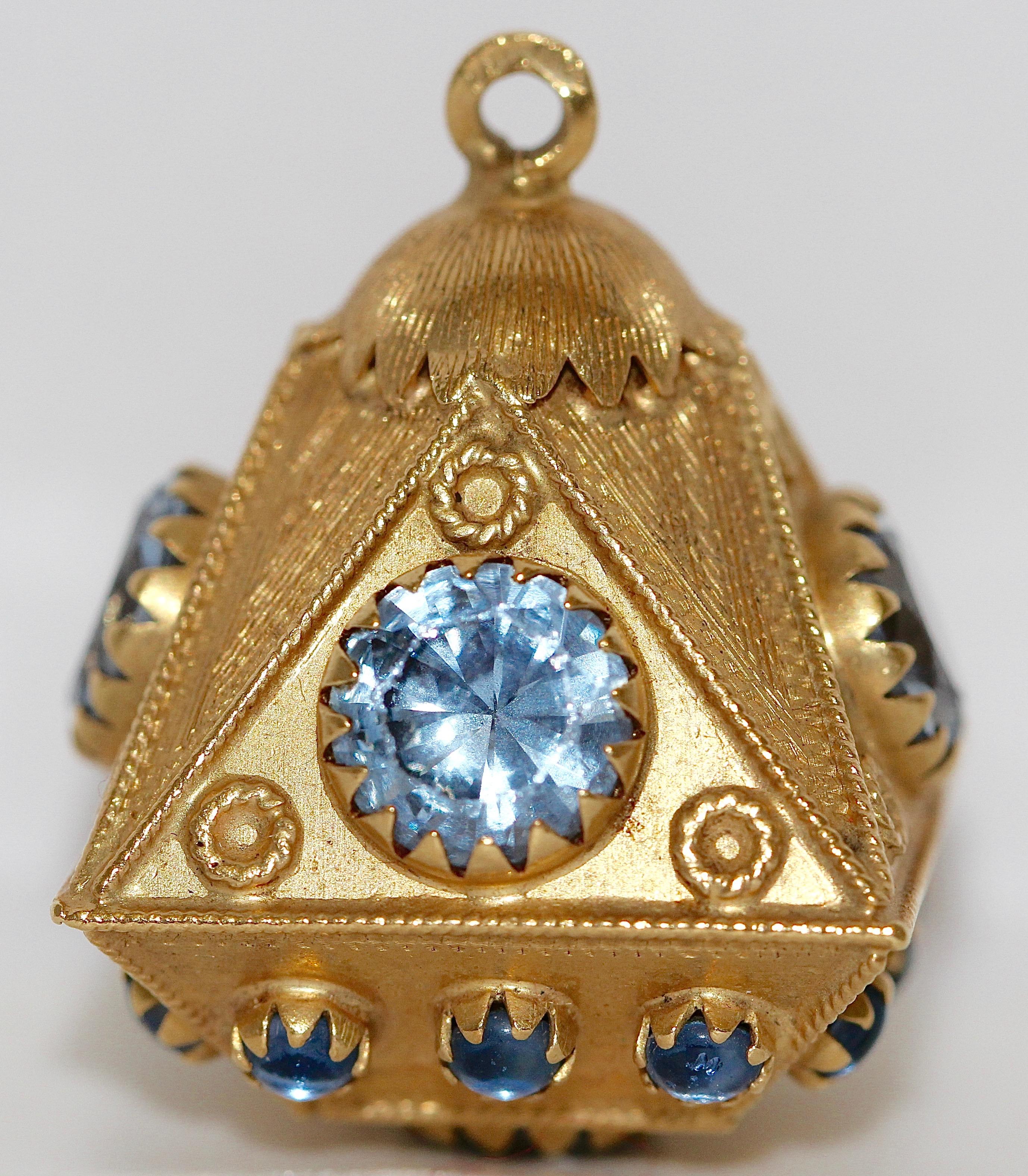 Collection of five, big 18K gold gemstone pendants. Suitable for charm bracelet. 8