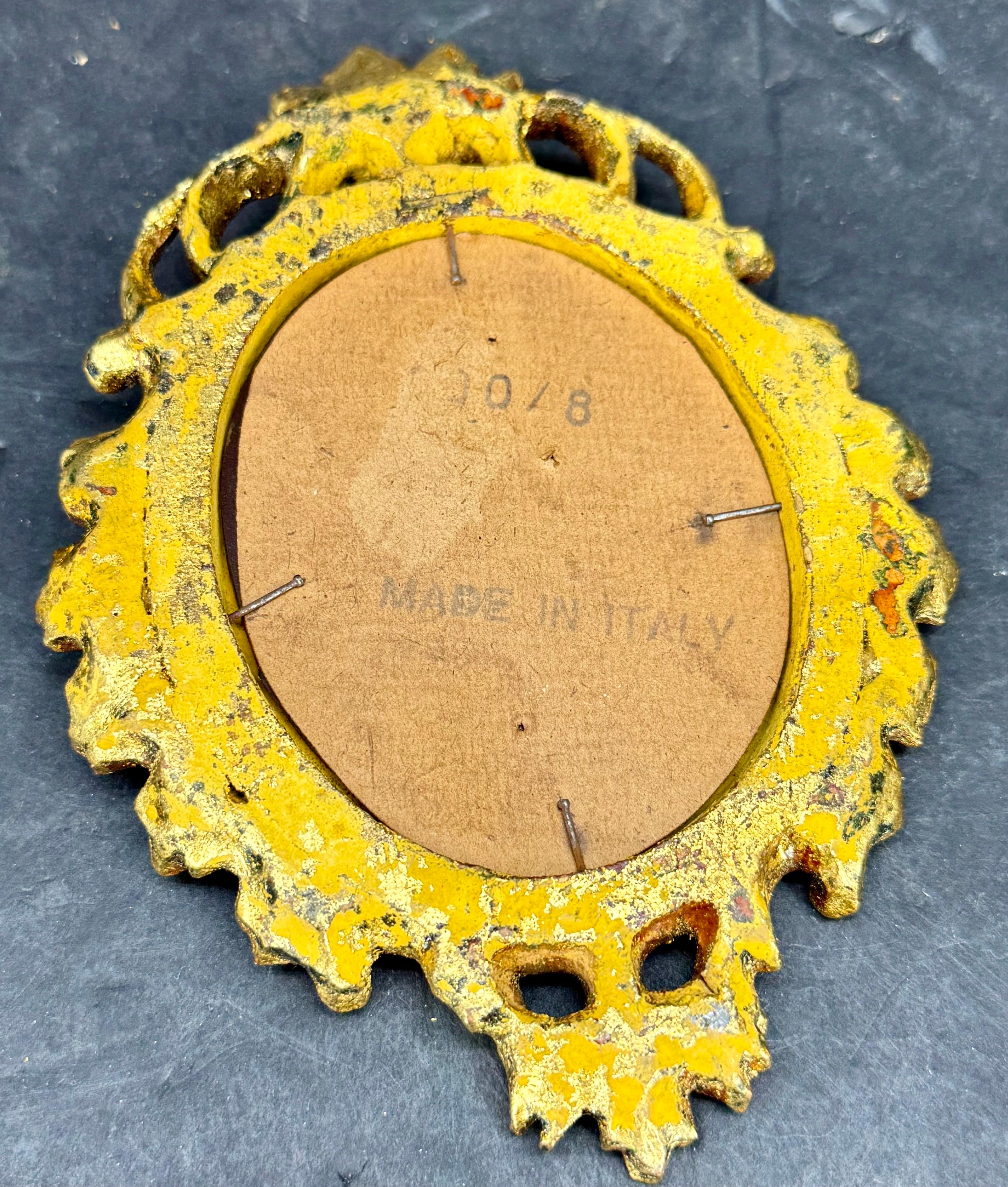 Colección de cinco espejos florentinos italianos y marcos de arte en venta 10