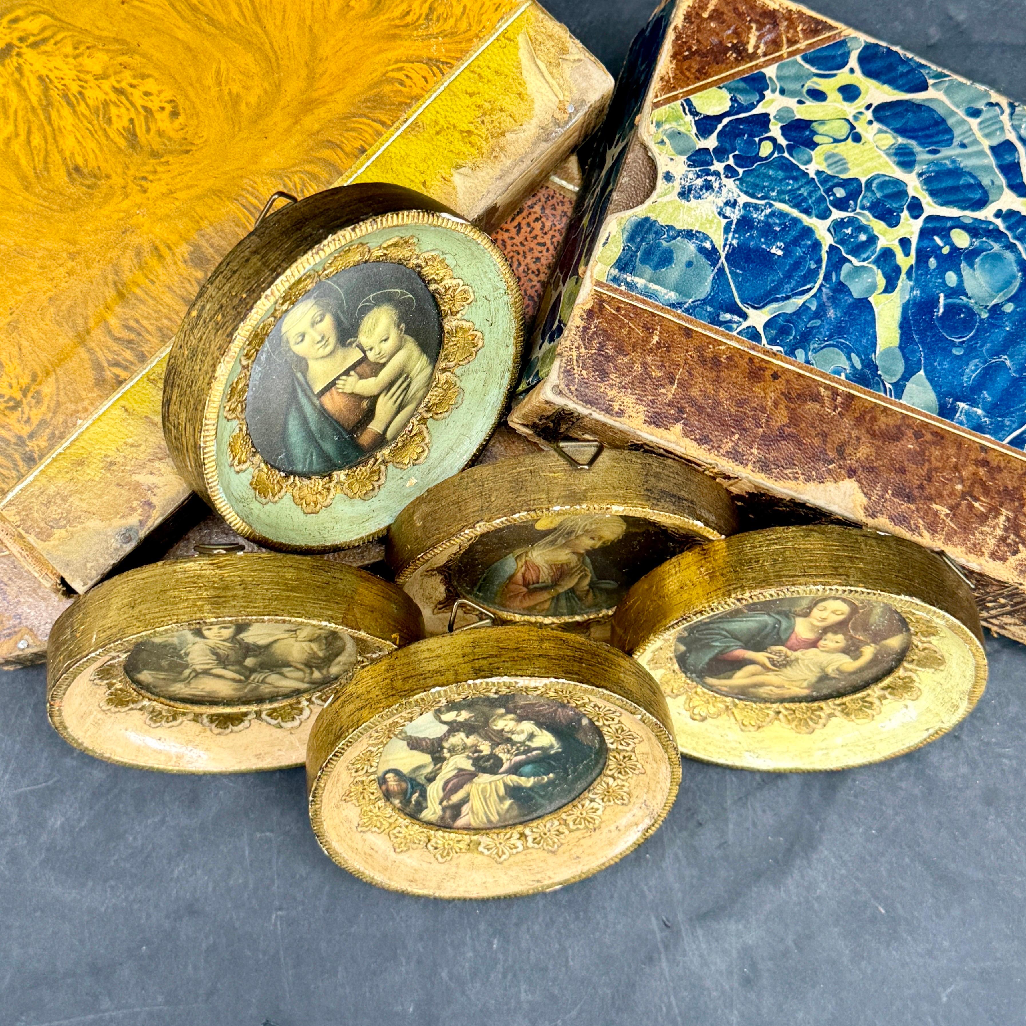 Hand-Crafted Collection of Five Italian Florentine Round Art Photo Frames