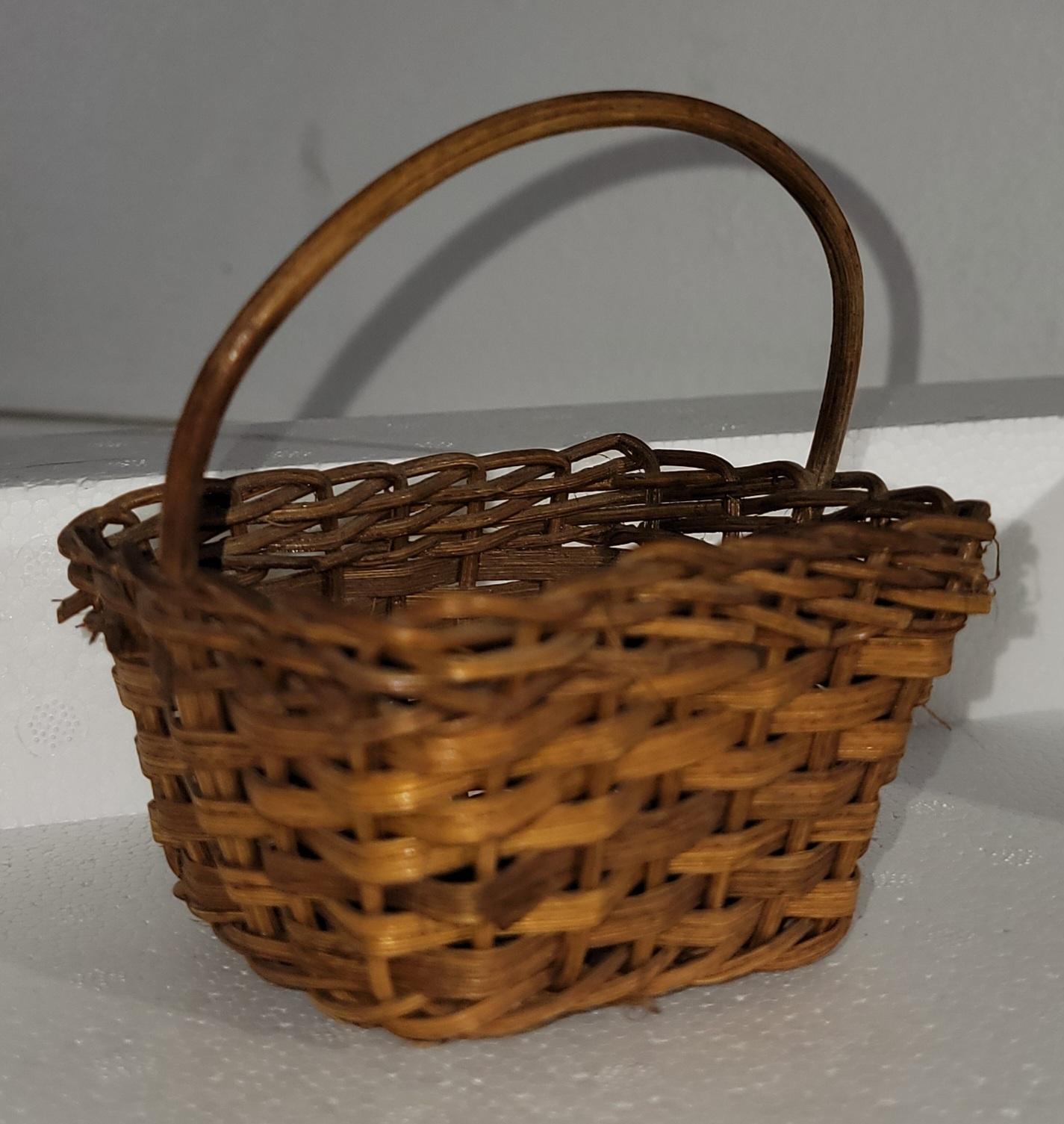 Collection of Five Miniature Hand Woven Baskets For Sale 3