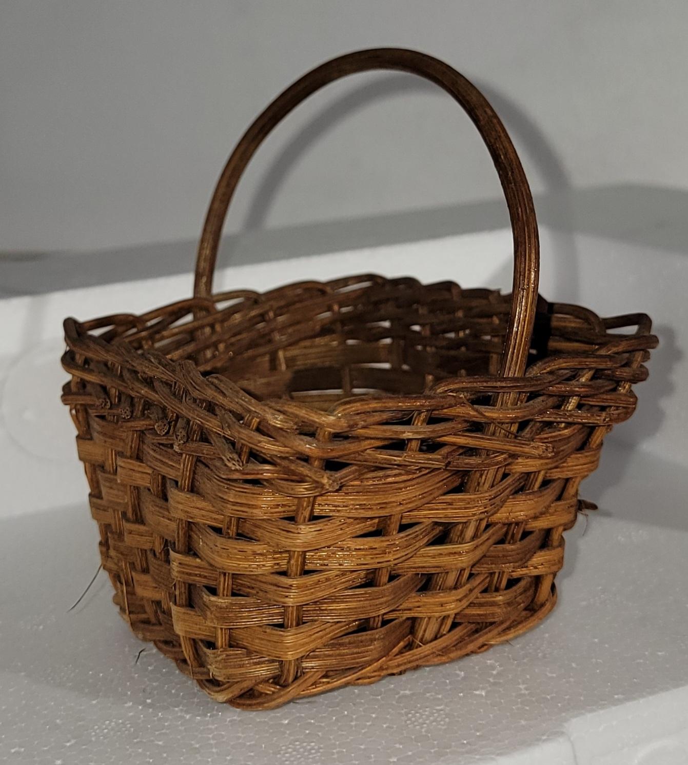 Collection of Five Miniature Hand Woven Baskets For Sale 5