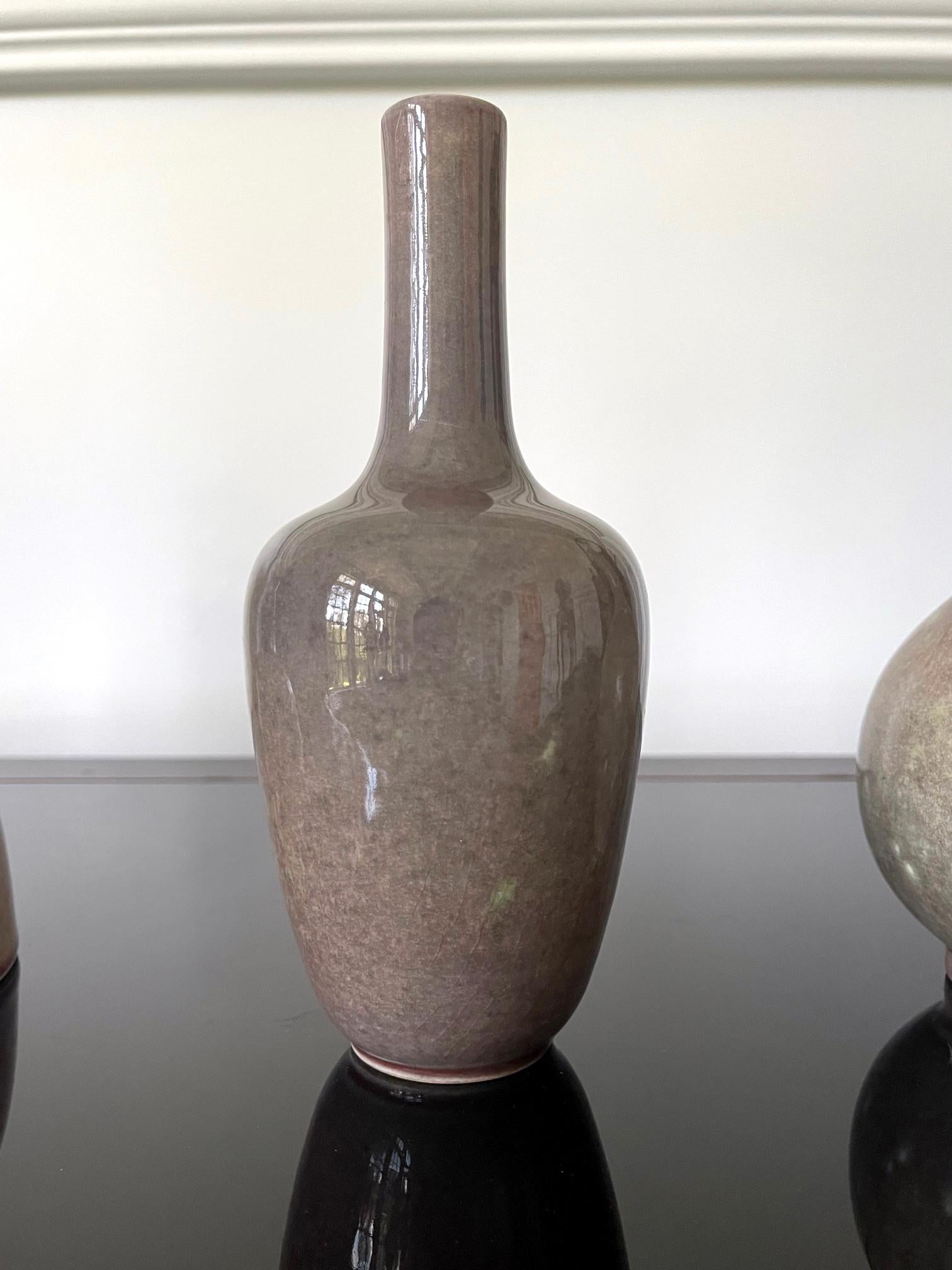 Collection of Four Chinese Ceramic Vases with Peachbloom Glaze In Good Condition For Sale In Atlanta, GA