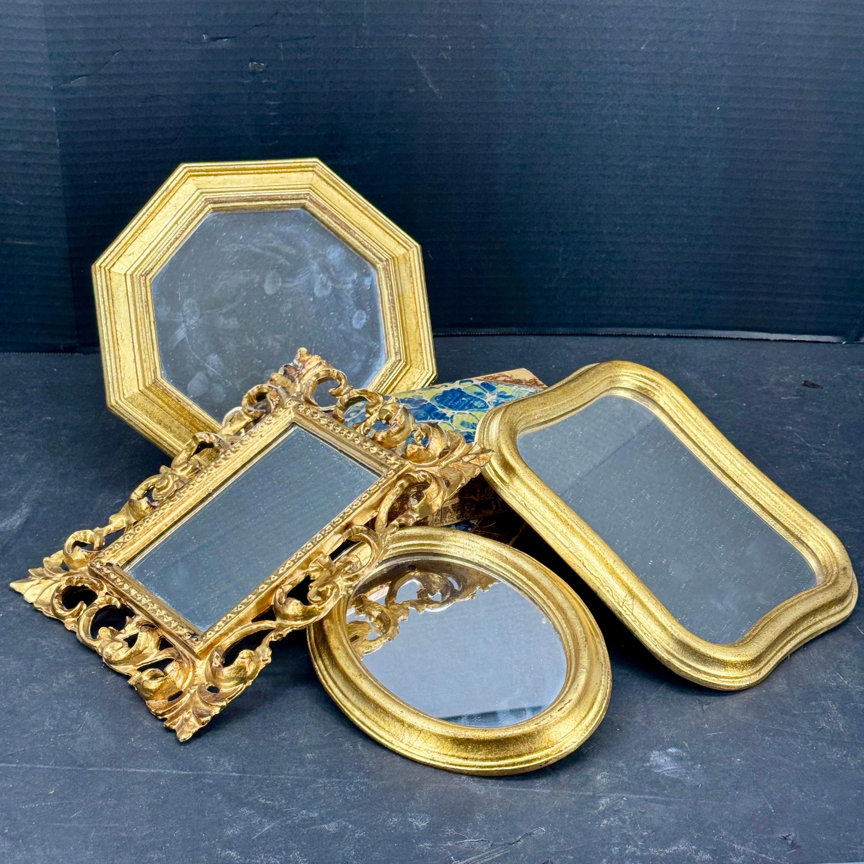 Colección de cuatro espejos dorados florentinos italianos de los años 50 Italiano en venta