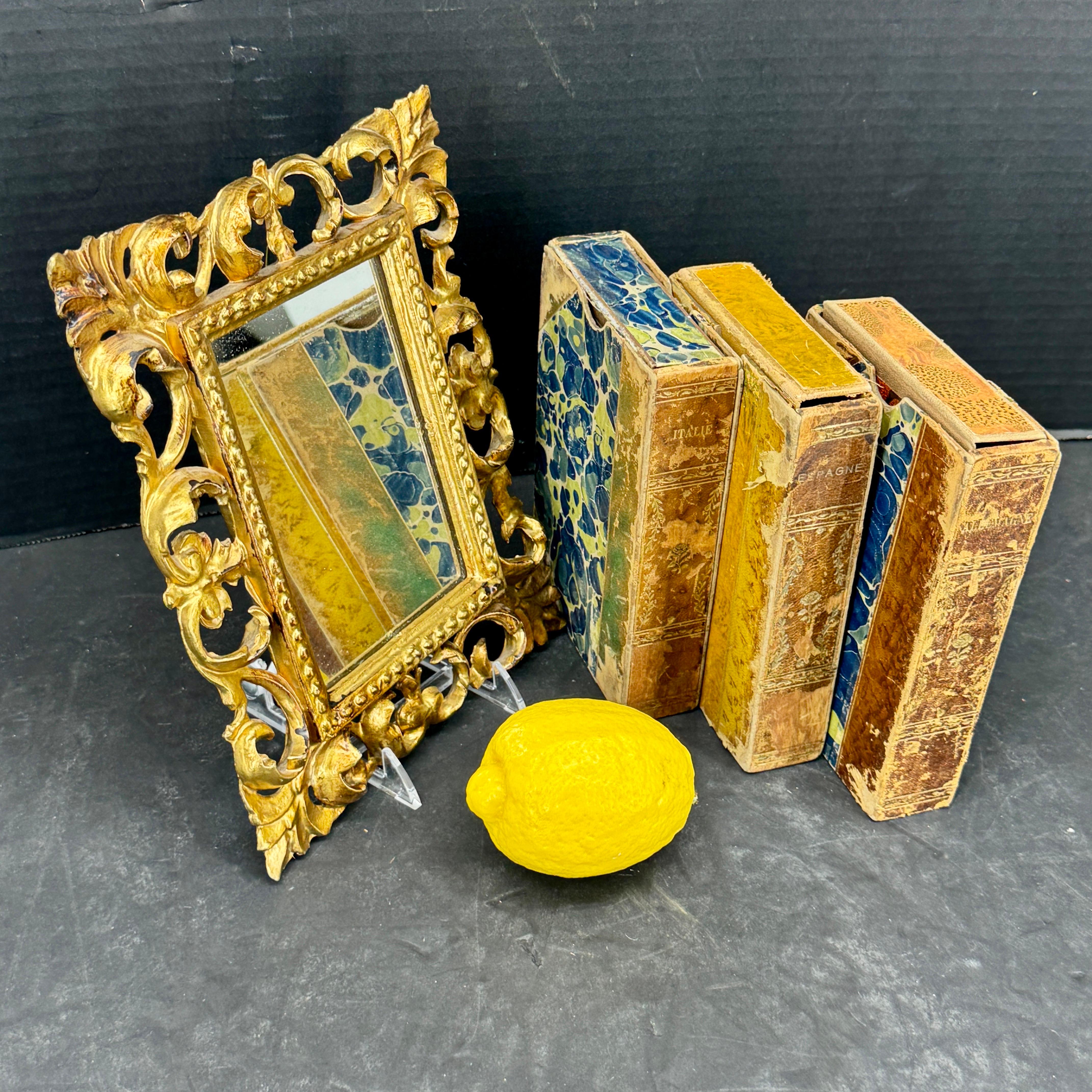 Colección de cuatro espejos dorados florentinos italianos de los años 50 en venta 1