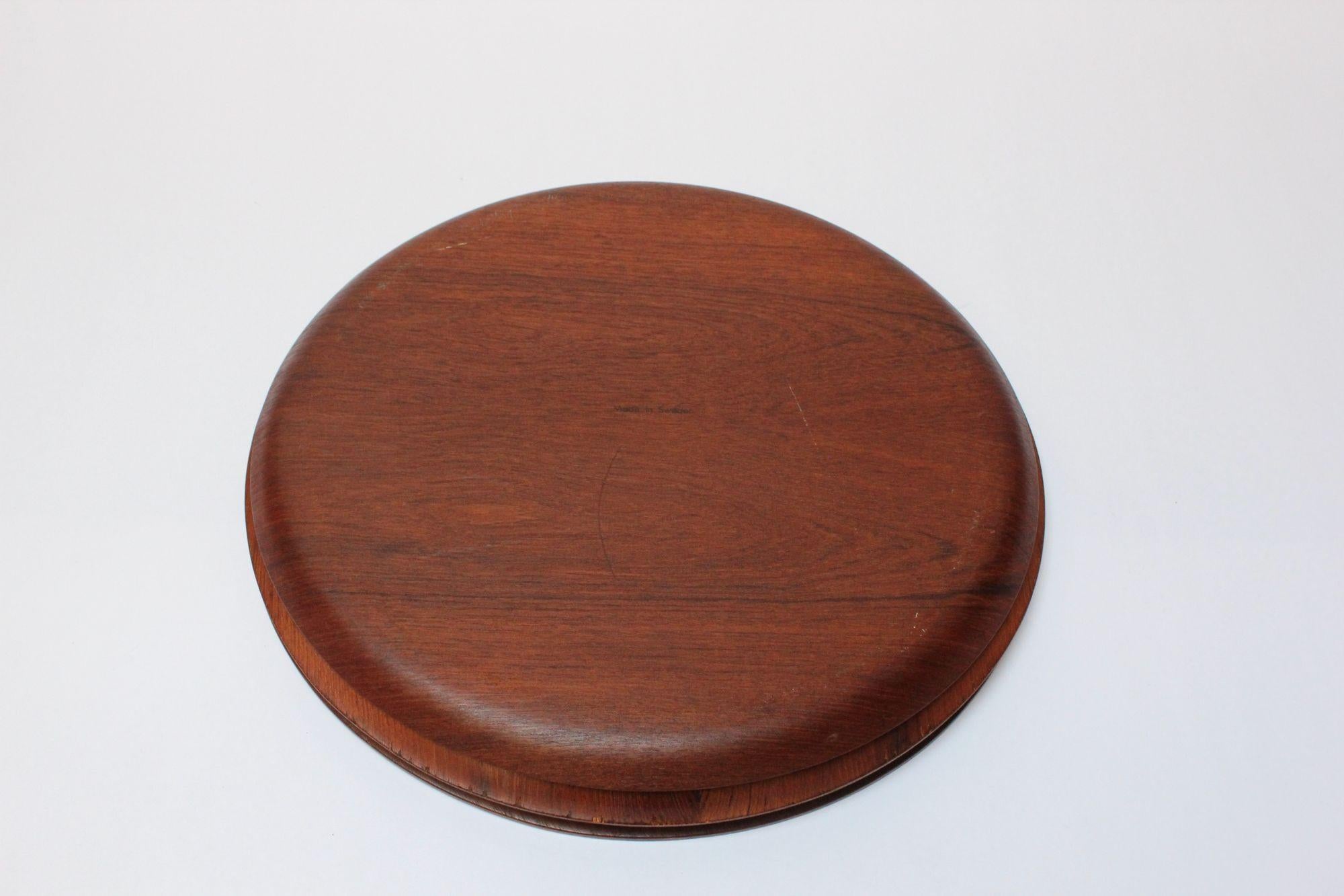 Collection of Four Large Swedish Modern Round Teak Trays In Good Condition For Sale In Brooklyn, NY