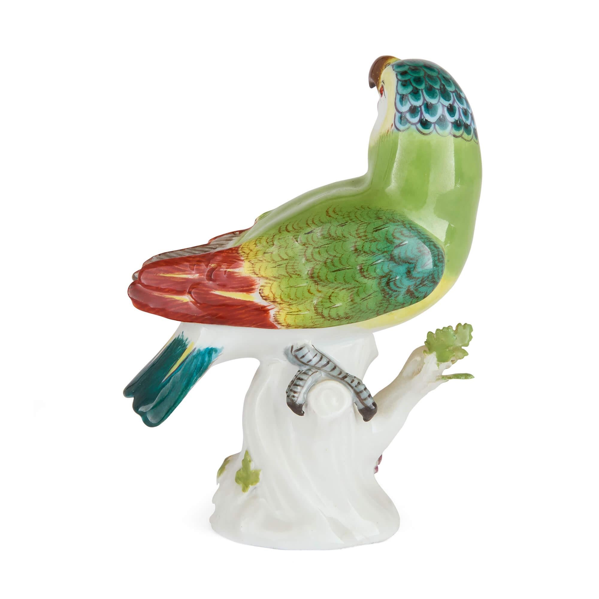 Rococò Collection'S di quattro modelli di uccelli in Meissen Porcelain in vendita