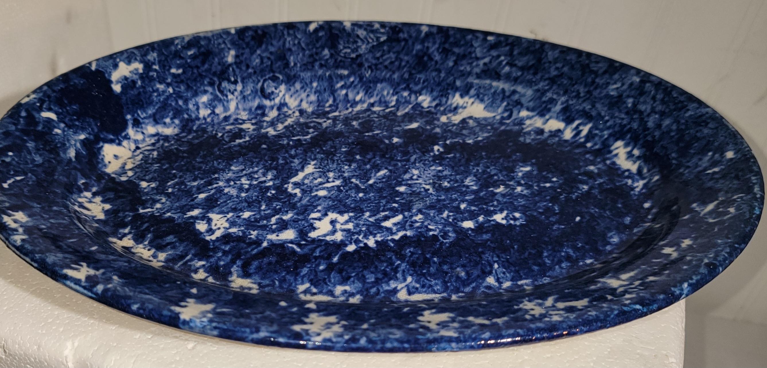 Collection of Four Oval Sponge Ware  Platters For Sale 4