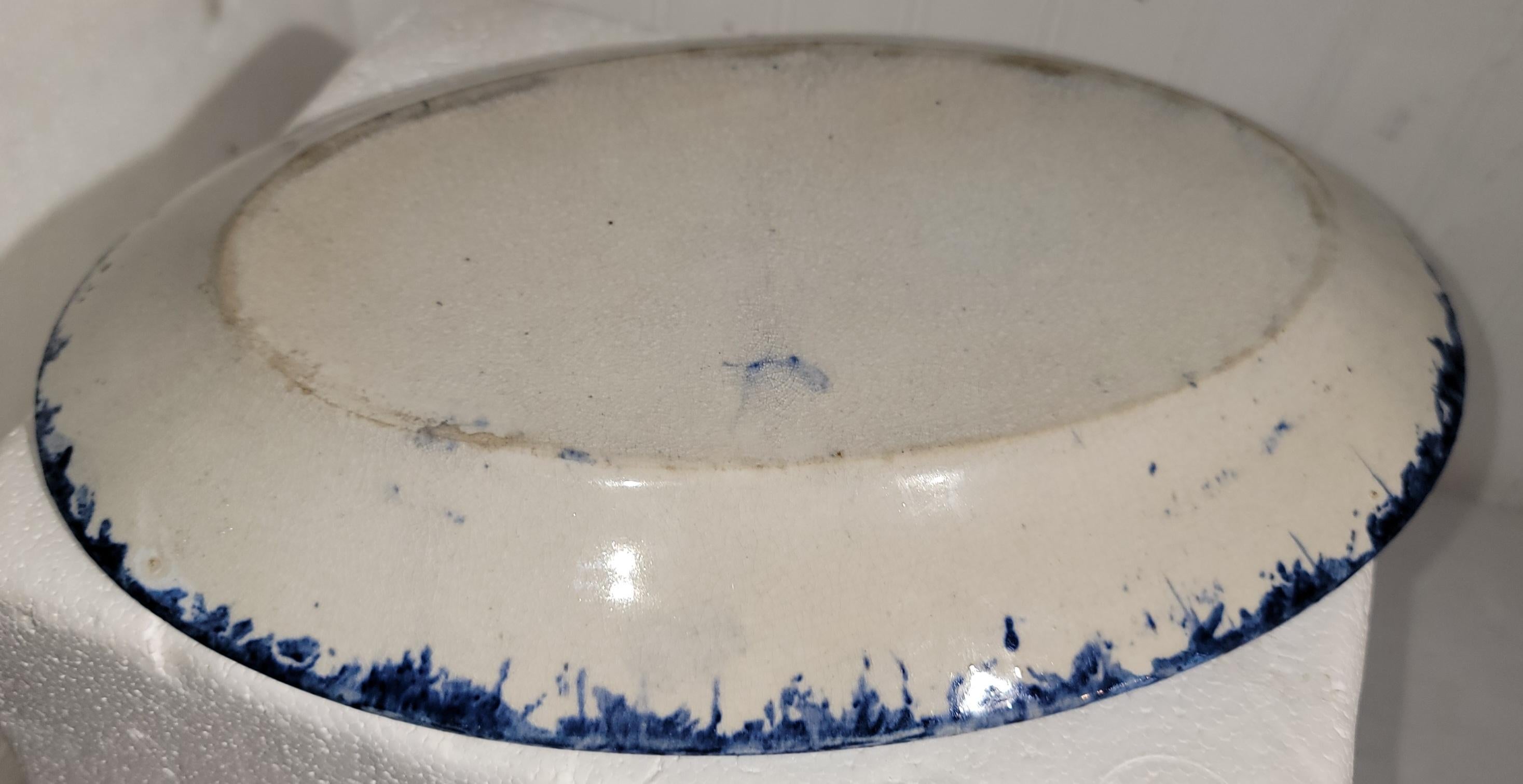 Collection of Four Oval Sponge Ware  Platters For Sale 5