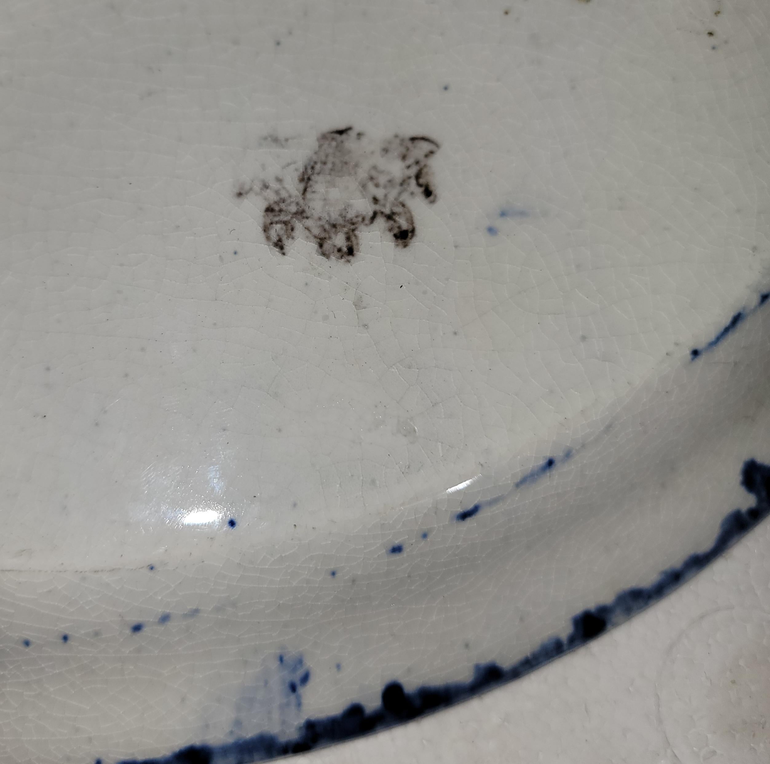 Collection of Four Oval Sponge Ware  Platters For Sale 1