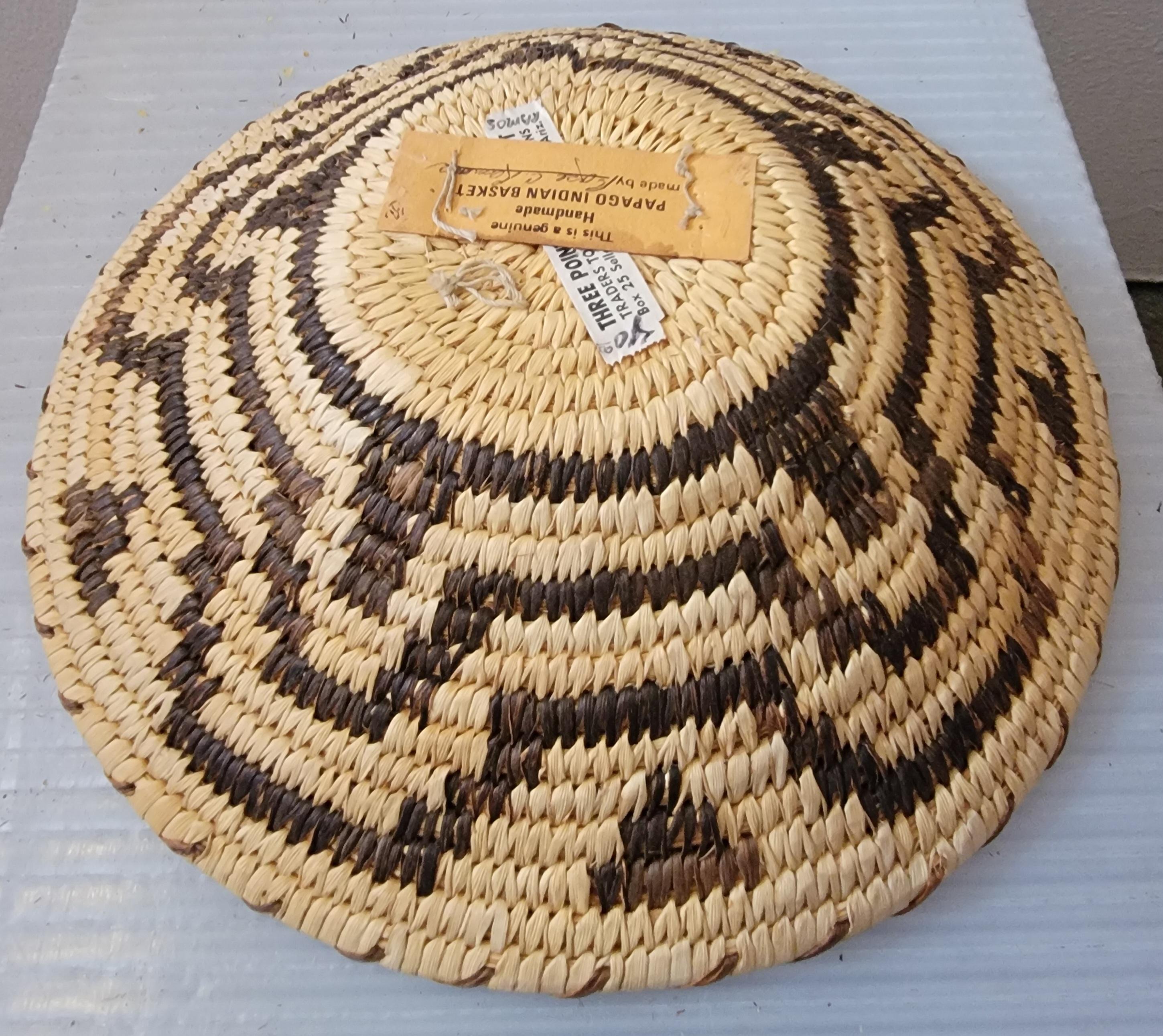 Colección de cuatro papagos americanos  Cestas indias en venta 3
