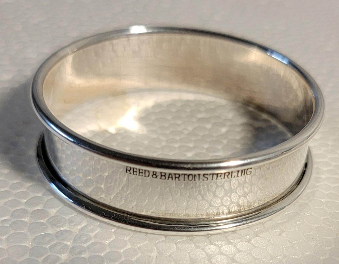 Collection'S mit vier Sterling-Serviettenhaltern -4 (amerikanisch) im Angebot