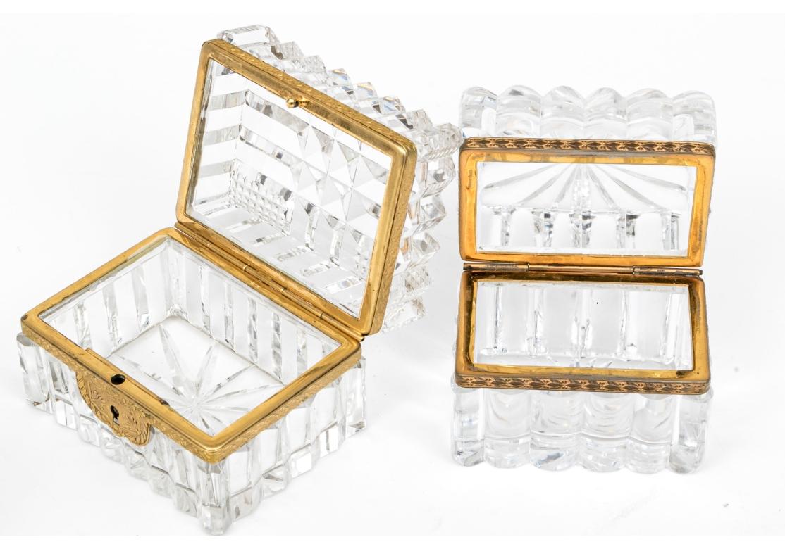 Collection de boîtes à couvercle à charnières en cristal français et allemand en vente 4