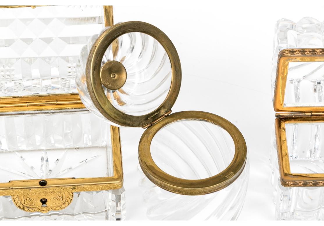 Collection de boîtes à couvercle à charnières en cristal français et allemand en vente 2