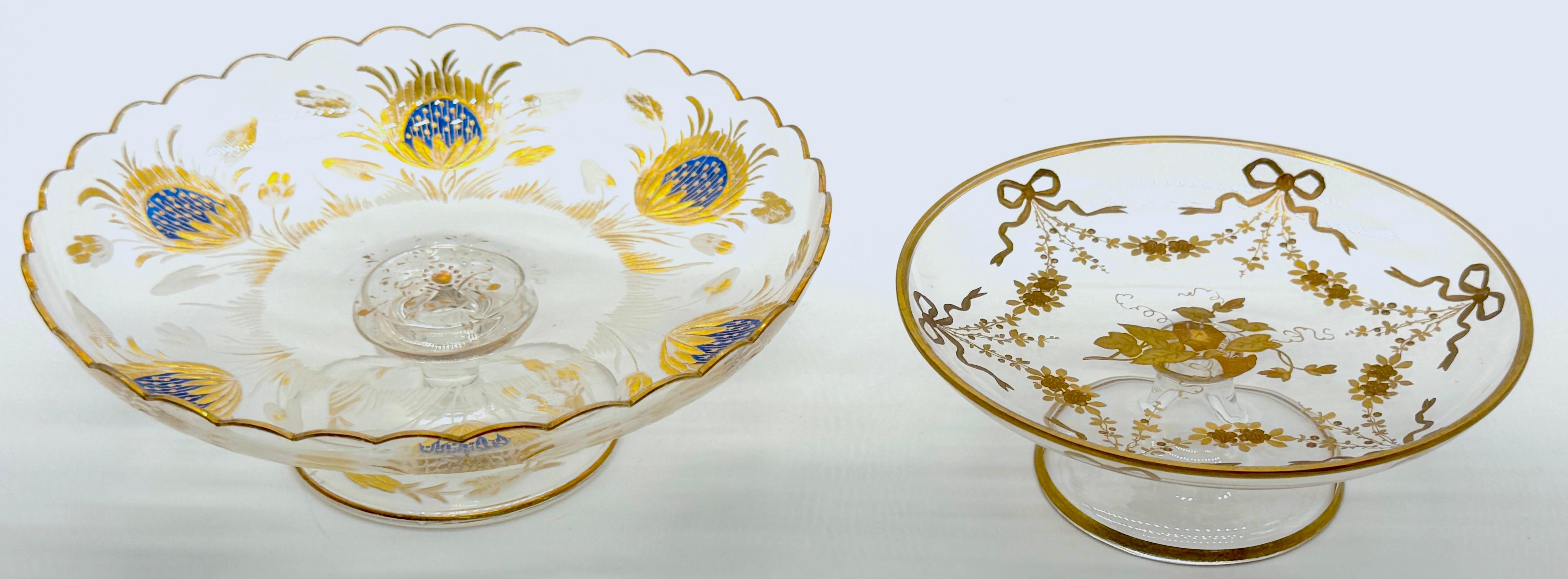 Colección de Artículos de Mesa Franceses de Cristal Esmaltado Dorado, Estilo de Baccarat siglo XX en venta