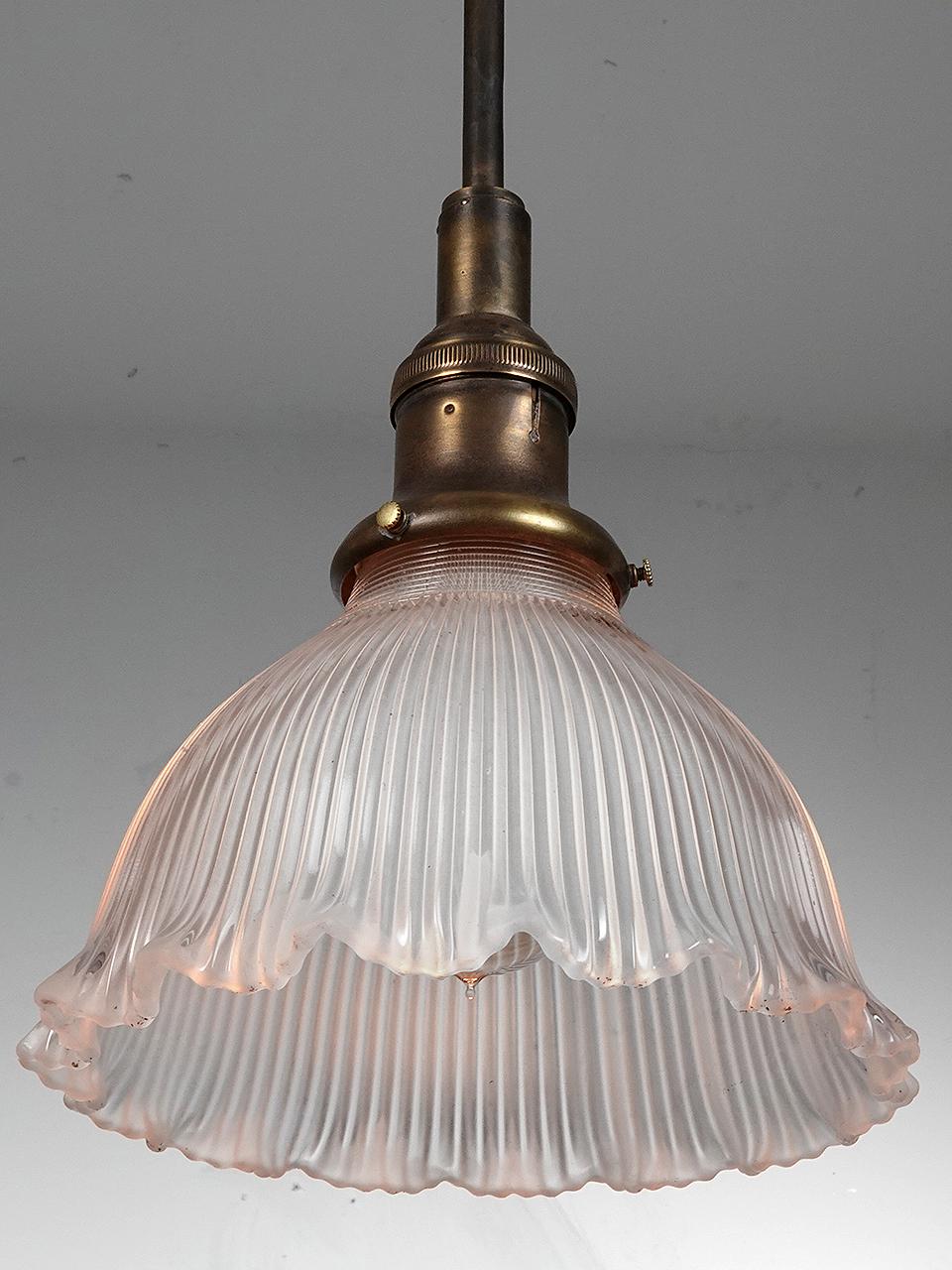 American Collection of Frosted Ruffled Prismatic Pendents - 7 Inch For Sale