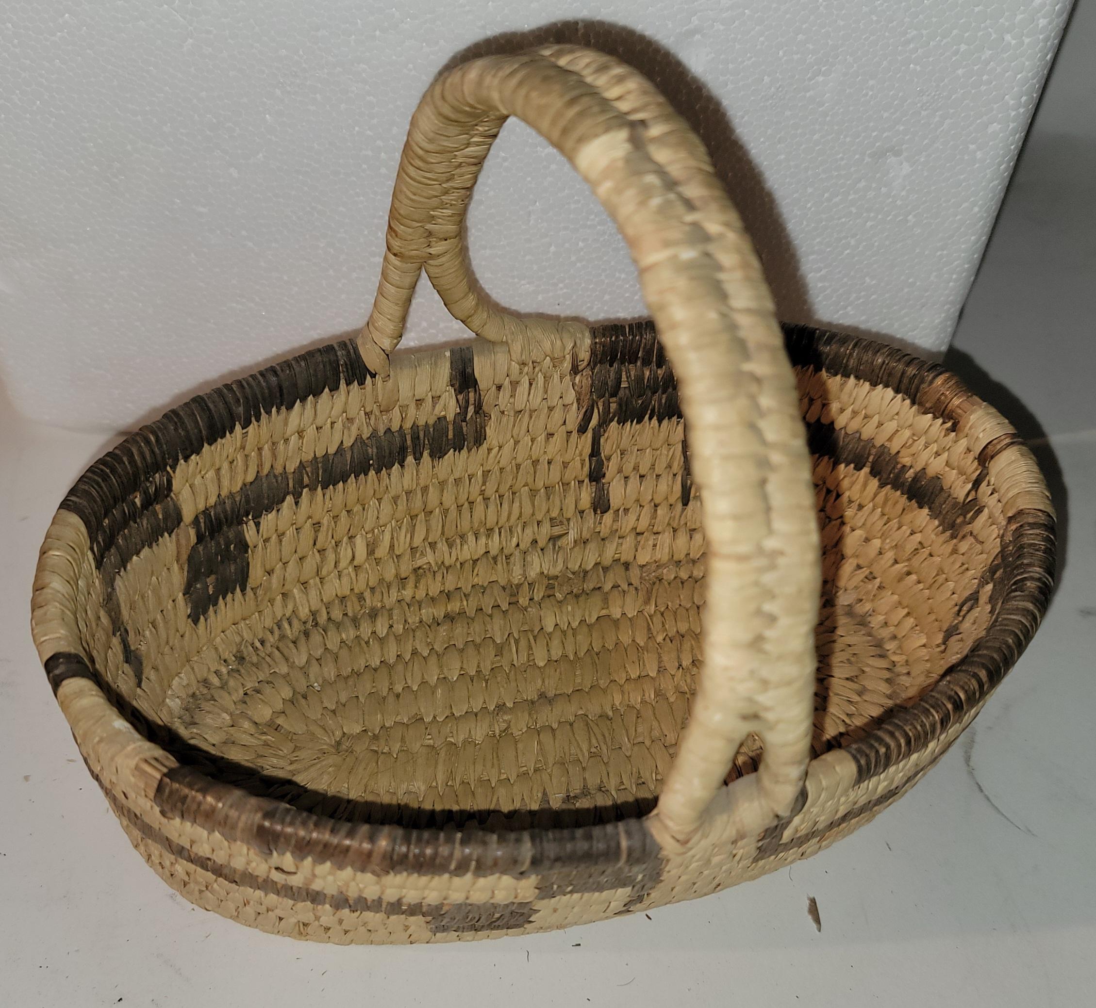 Collection of Geometric Pima Indian Baskets -4 For Sale 3