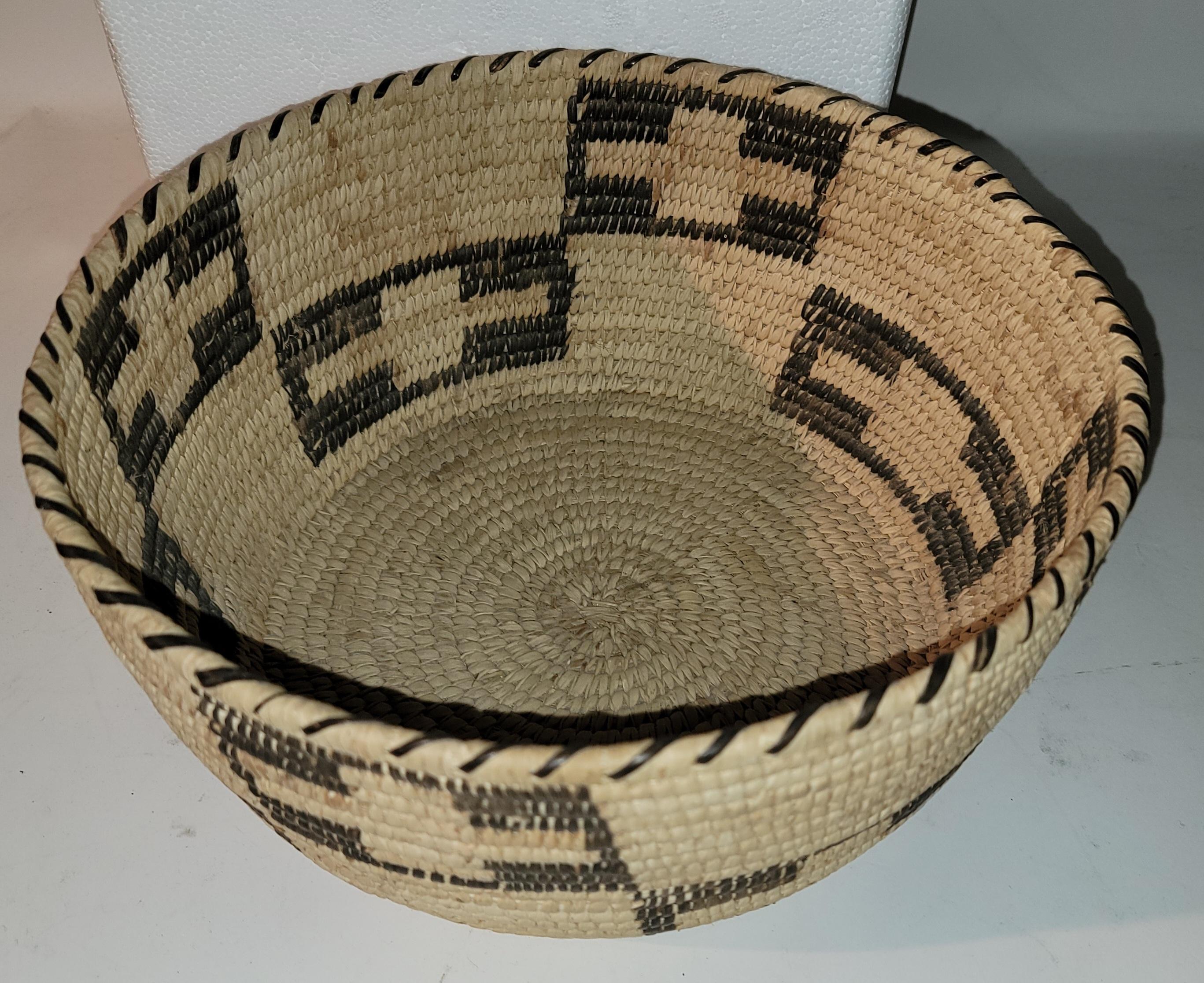 Hand-Crafted Collection of Geometric Pima Indian Baskets -4 For Sale