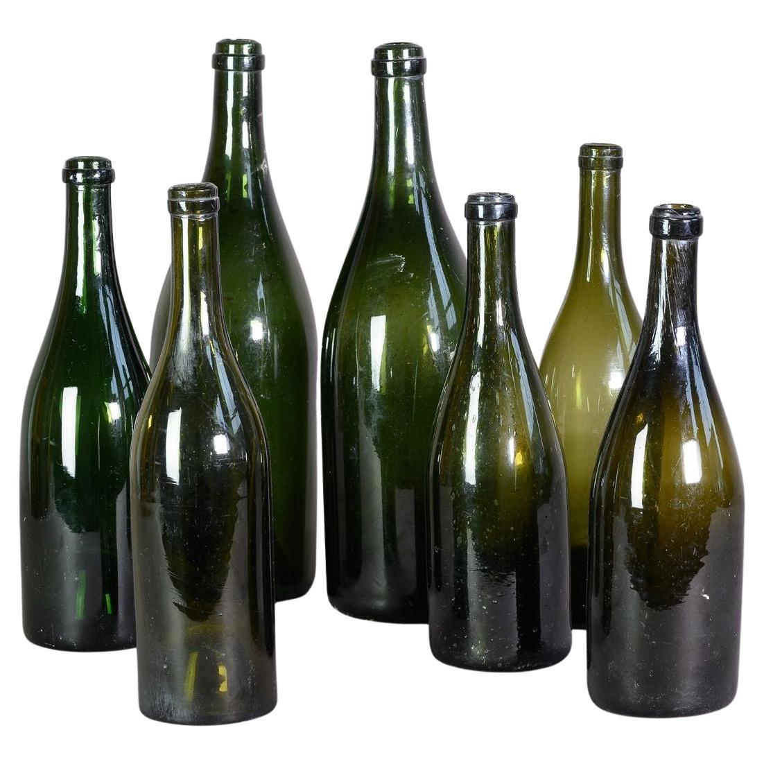 Collection'S di bottiglie di vino in vetro (7)