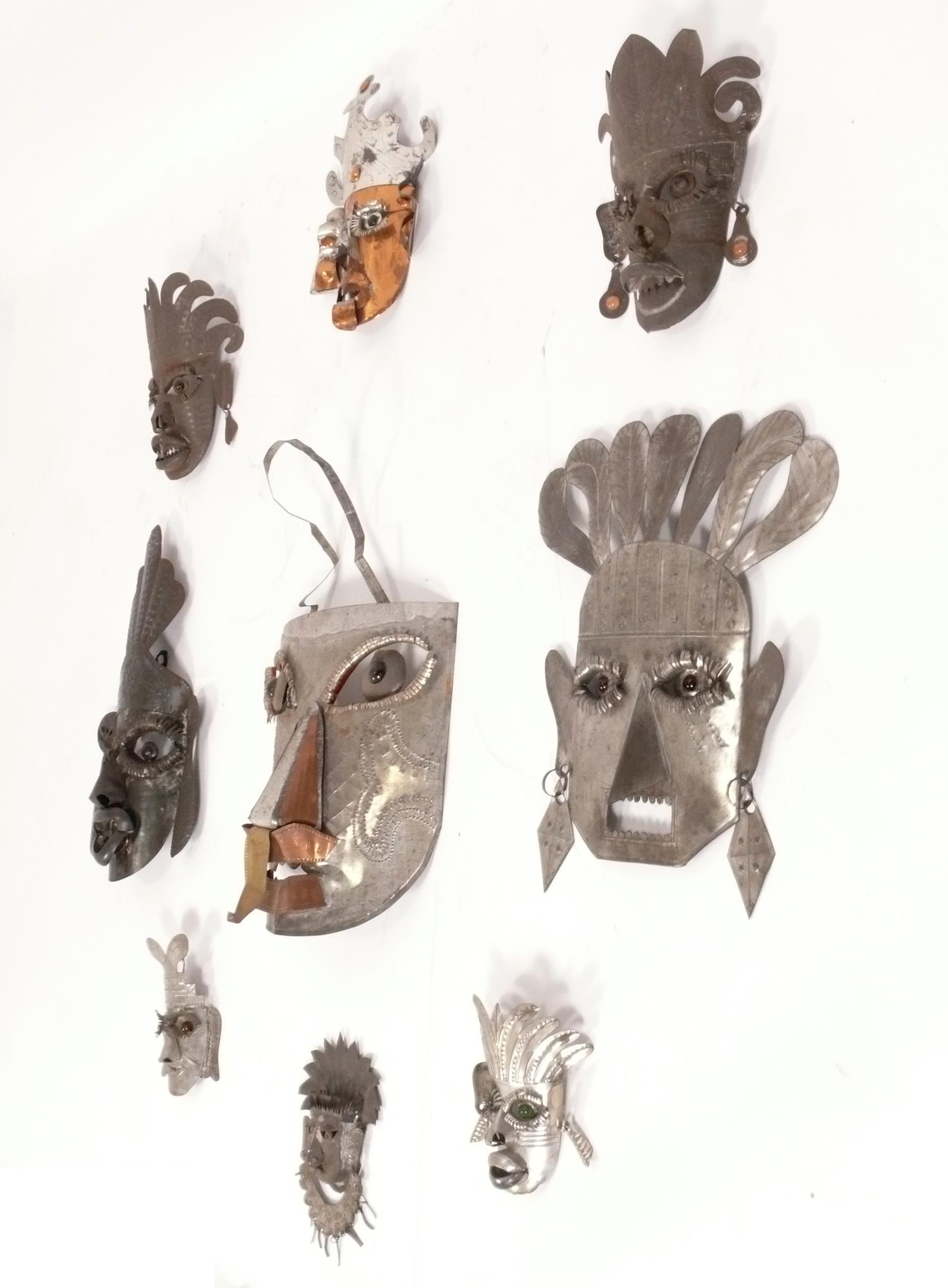 Handgefertigte mexikanische Volkskunst-Maske (Mexikanisch) im Angebot