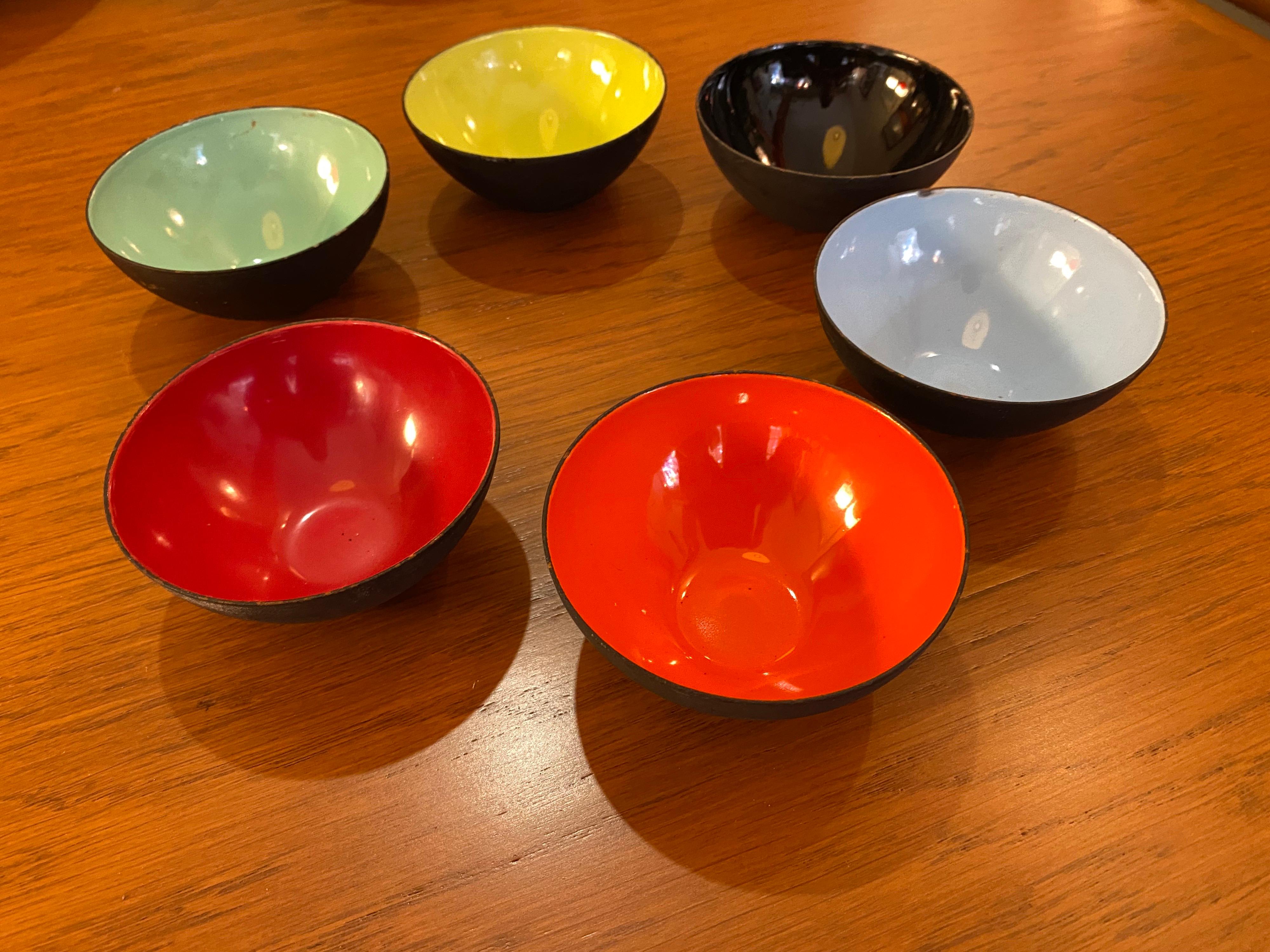 Mid-Century Modern Collection of Krenit Bowls