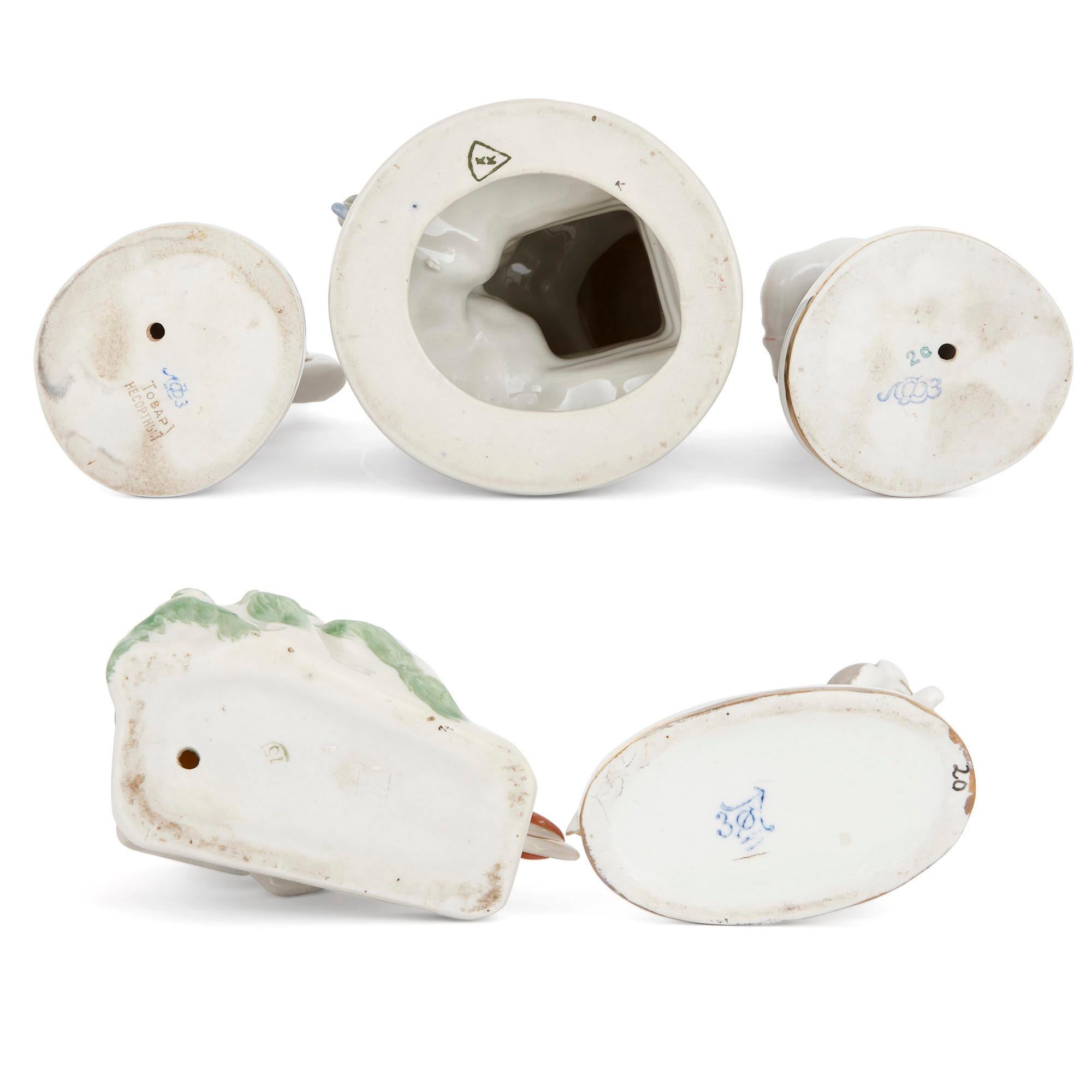 Colección de figuritas de porcelana de Lomonosov con tema de deportes de invierno en Bueno estado para la venta en London, GB