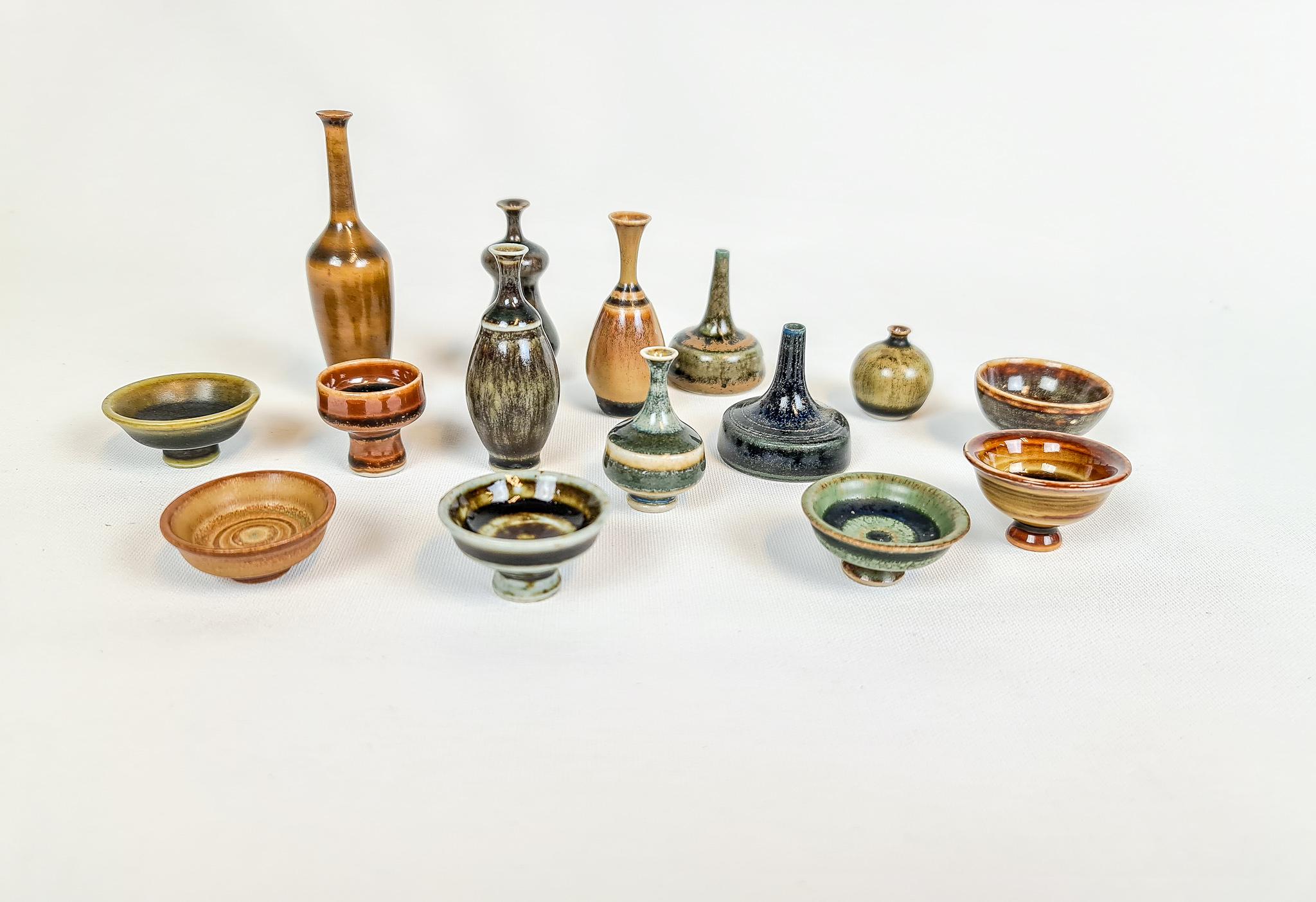 Mid-Century Modern Collection of Miniatures Ceramic Pieces from Höganäs, Sweden For Sale