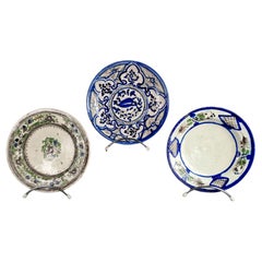 Collectional d
assiettes en céramique émaillée persane - Art islamique - XVIIIe siècle