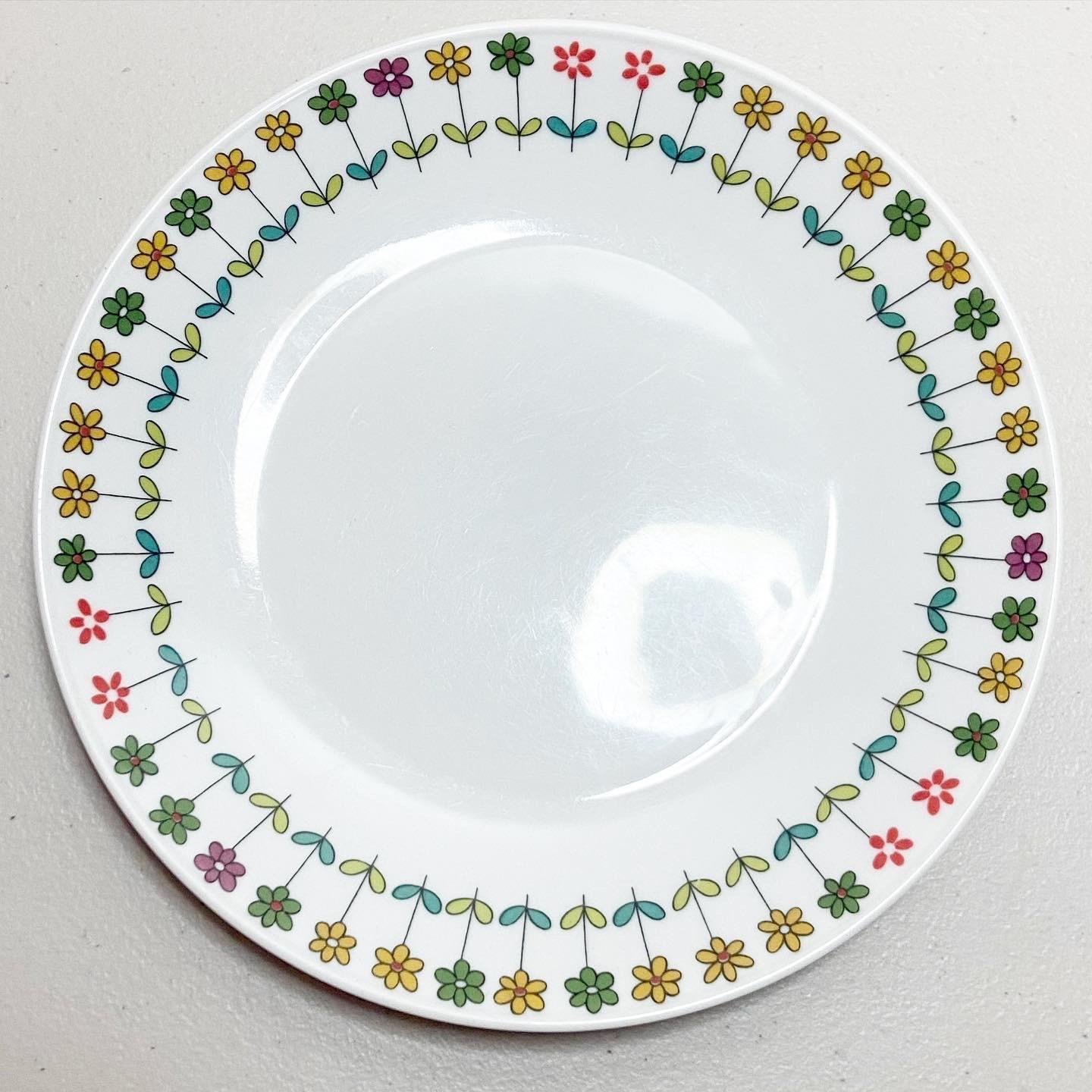 Collection of Piemonte Dinnerware by Emilio Pucci for Rosenthal Studio Line 3