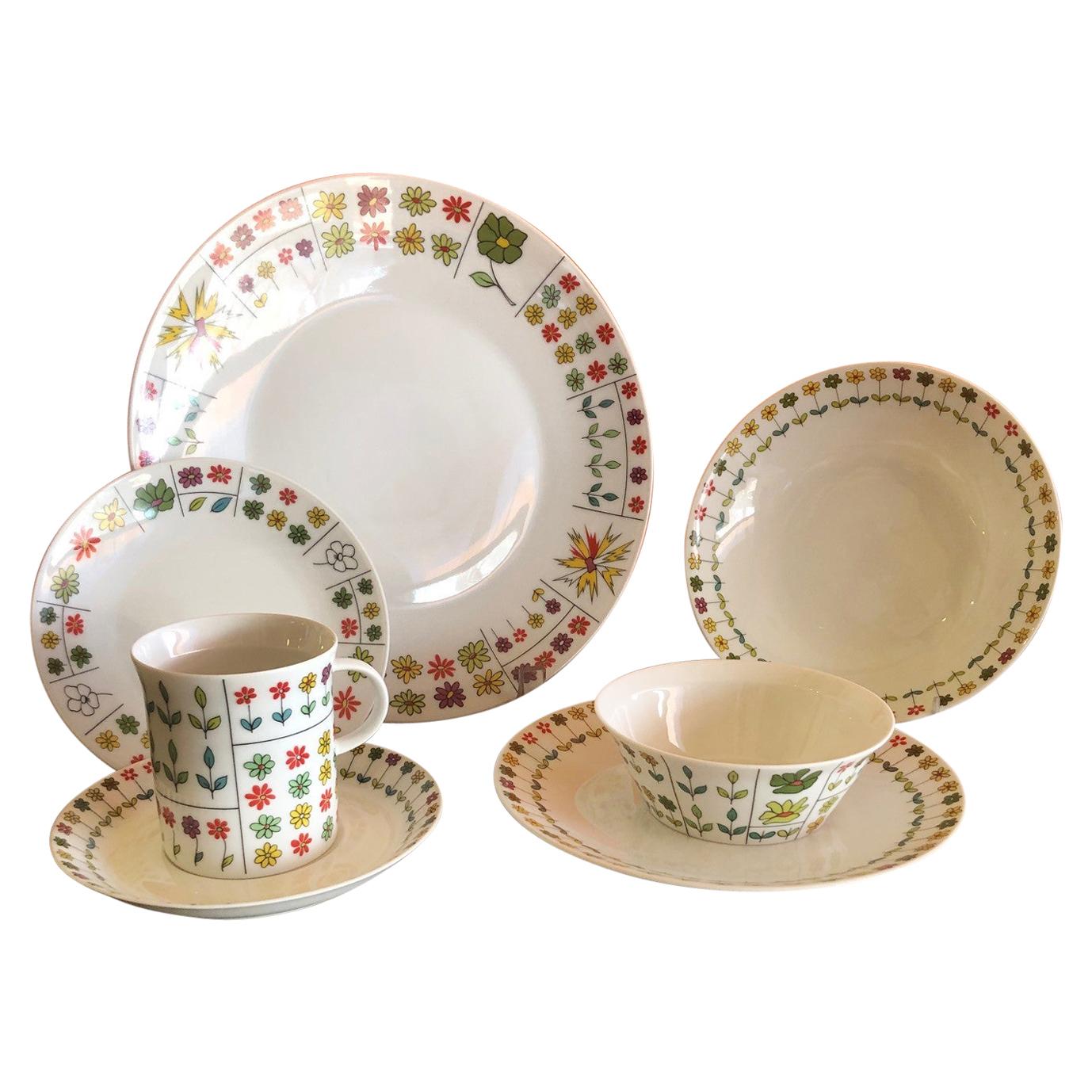 Collection of Piemonte Dinnerware by Emilio Pucci for Rosenthal Studio Line
