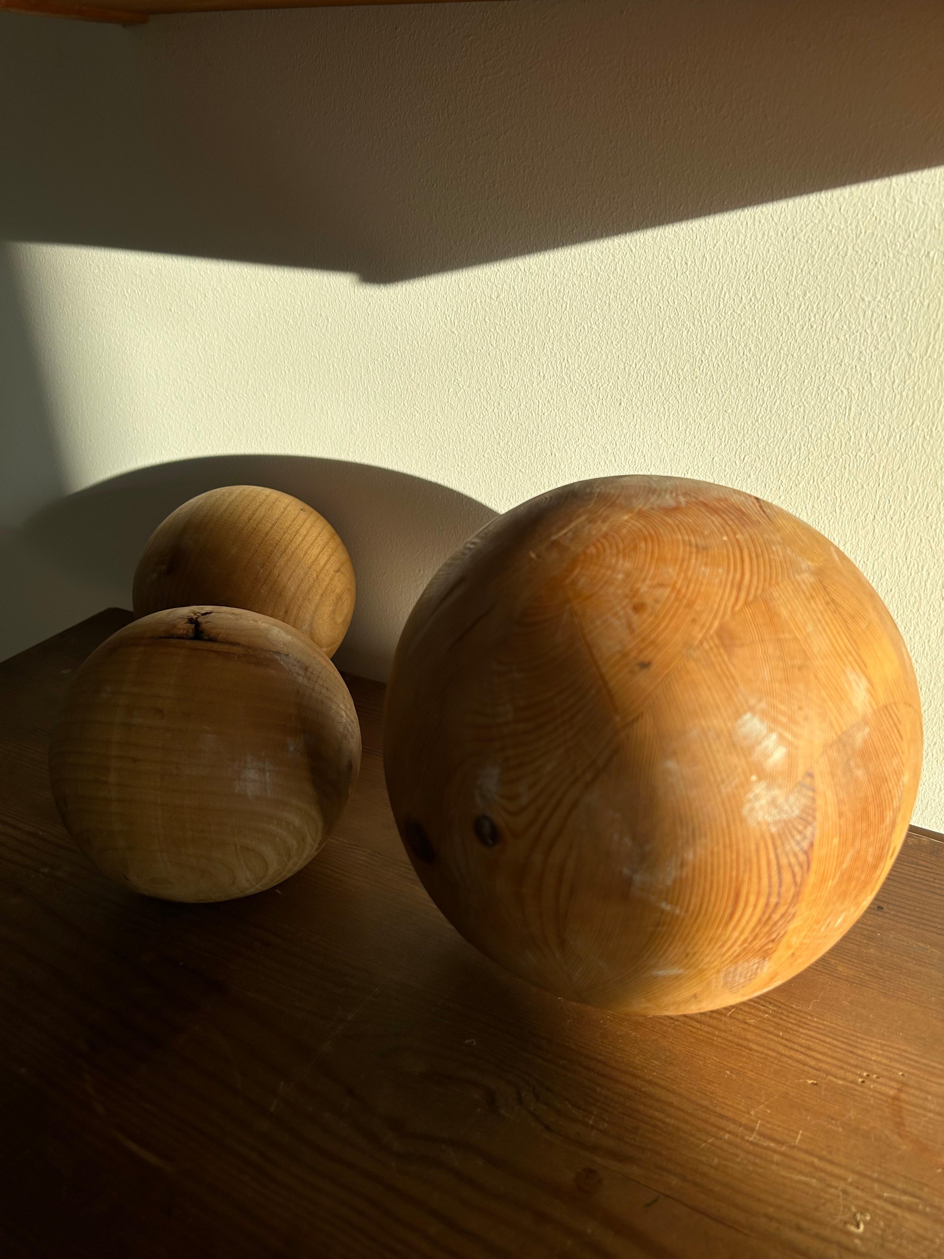 Collection of Pine Balls, Denmark, 1970s In Good Condition For Sale In Valby, 84