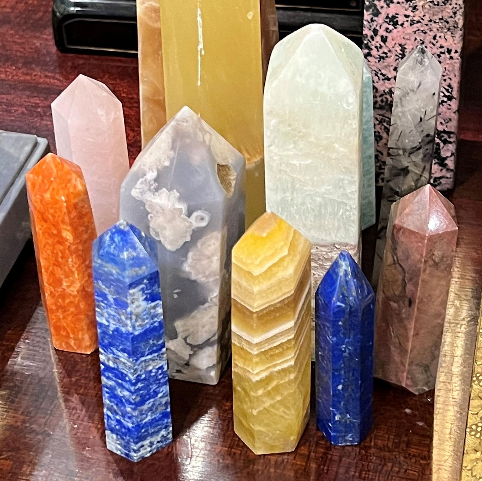 Collection of Semi Precious Stone Obelisks In Good Condition For Sale In New York, NY
