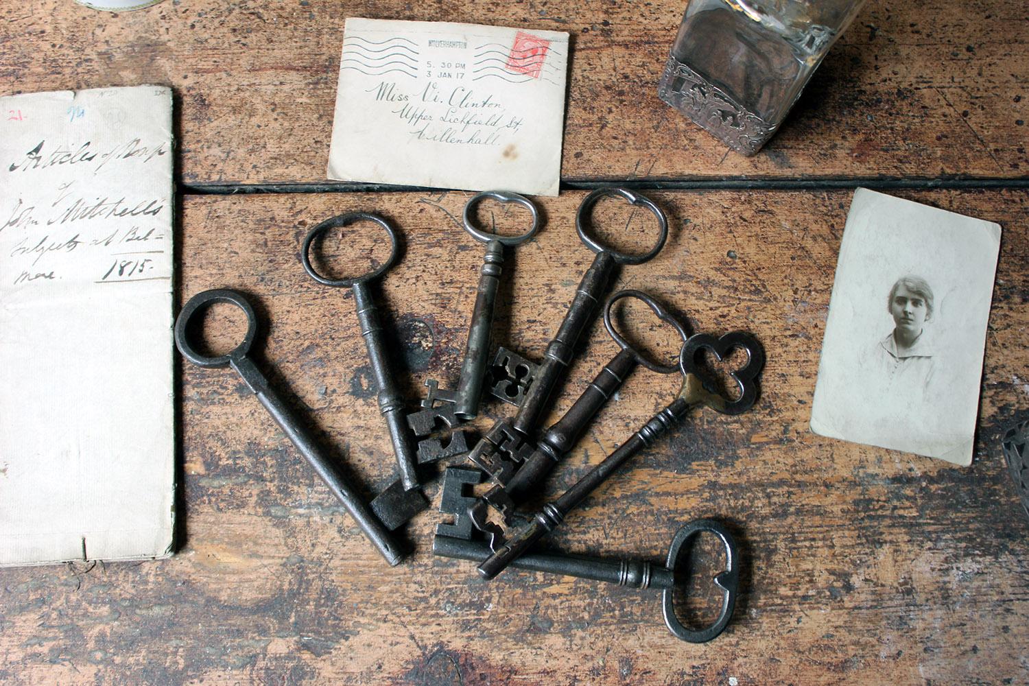 Collection of Seven Antique Keys, circa 1790-1850 10