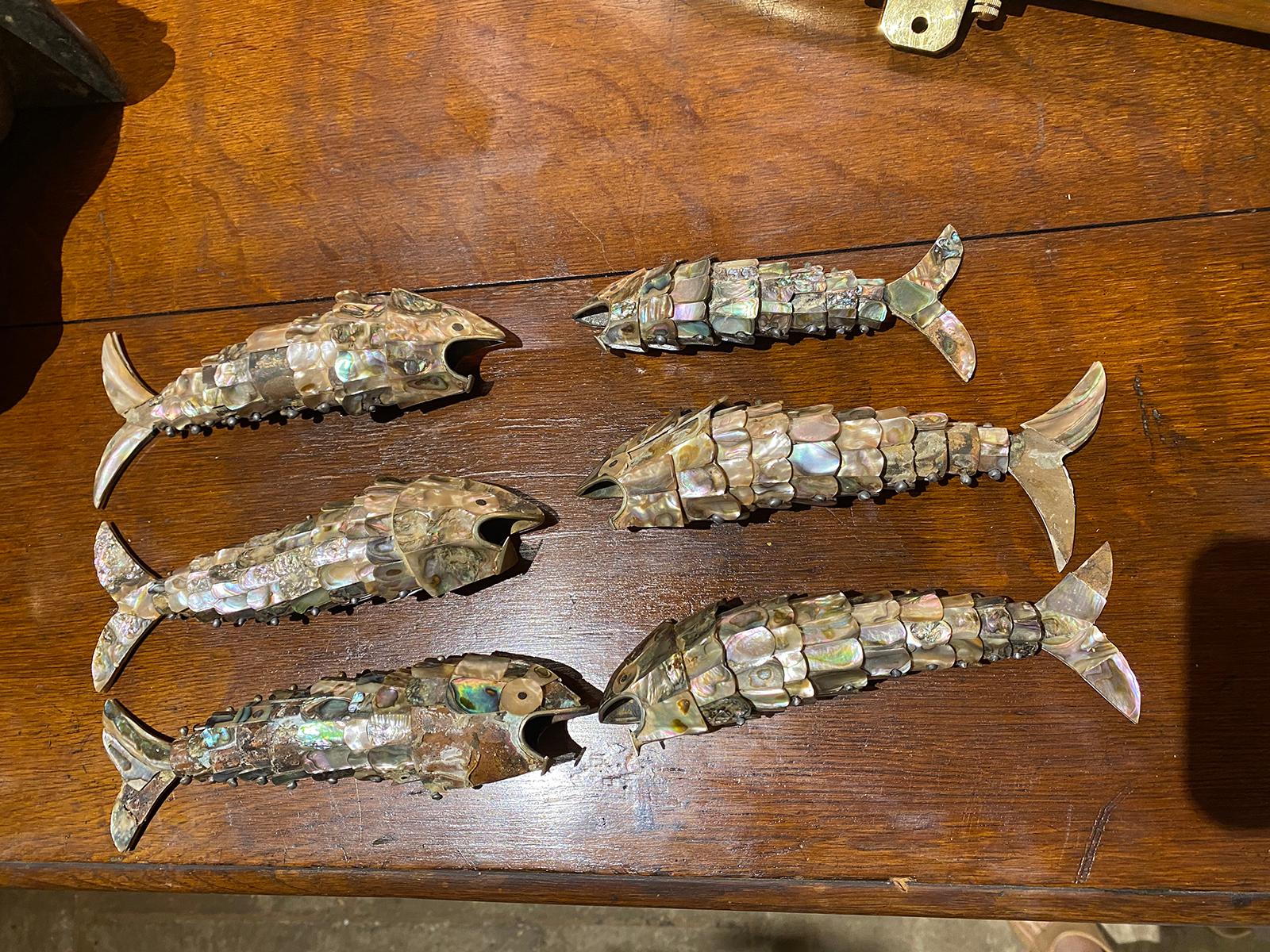 Collection of Six 20th Century Mexican Abalone & Reticulated Fish For Sale 4
