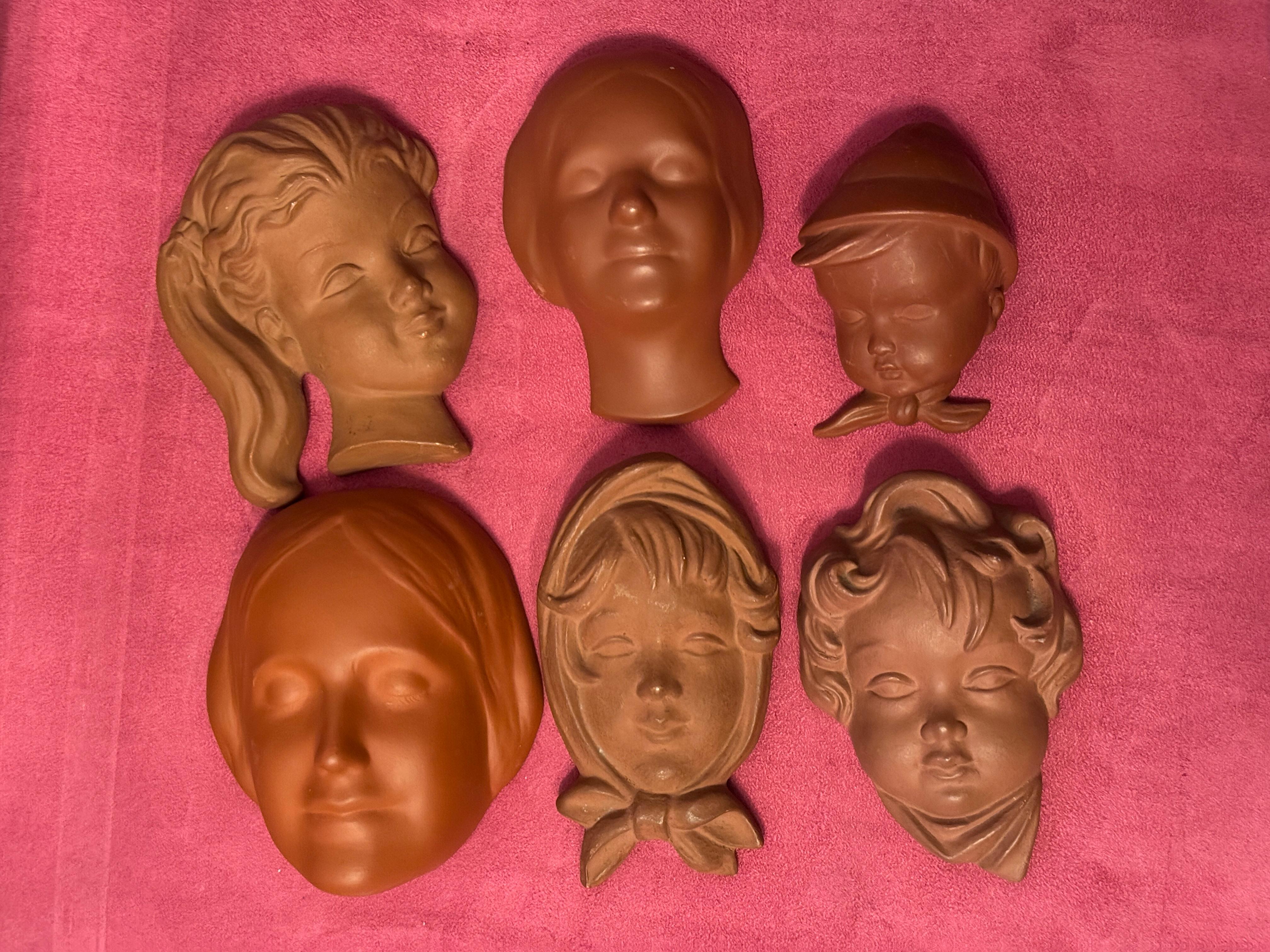 Collection'S di sei teste di busti di maschere da parete Vintage, Germania, Austria, anni '50 in vendita 8