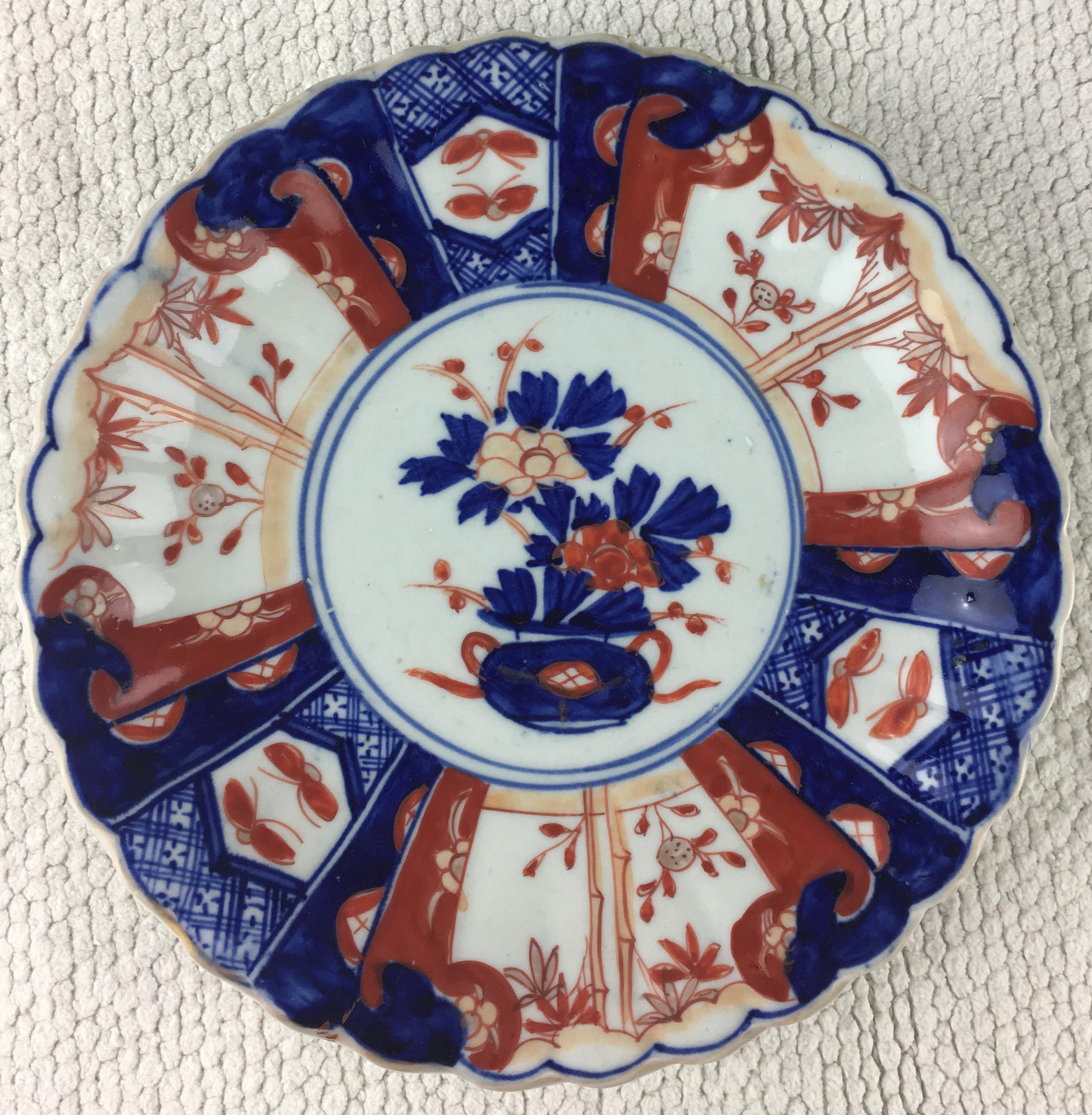 Japanische Platzteller aus der Meiji-Periode (Porzellan) im Angebot