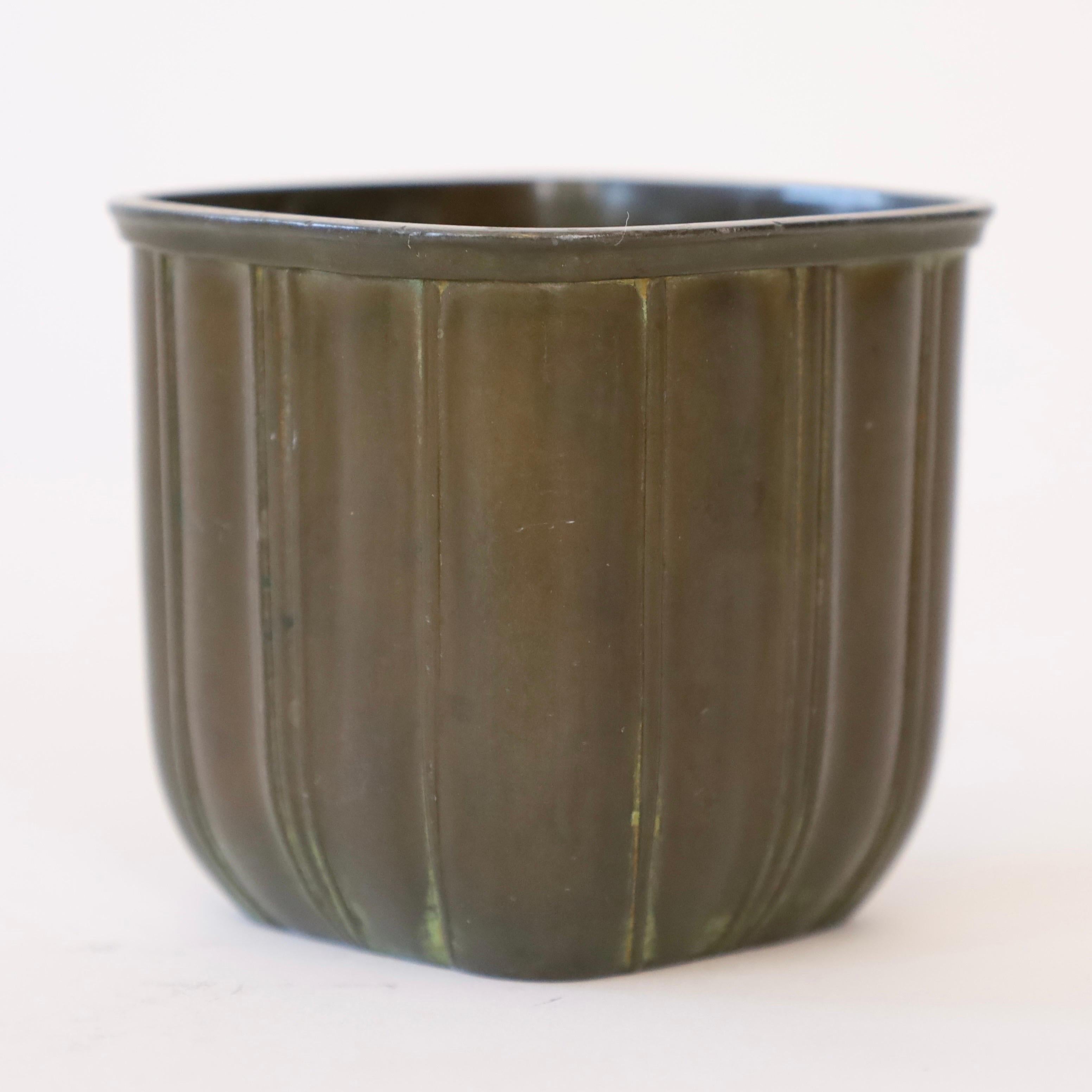 Collezione di piccoli vasi art déco di Just Andersen, anni '30, Danimarca in vendita 3