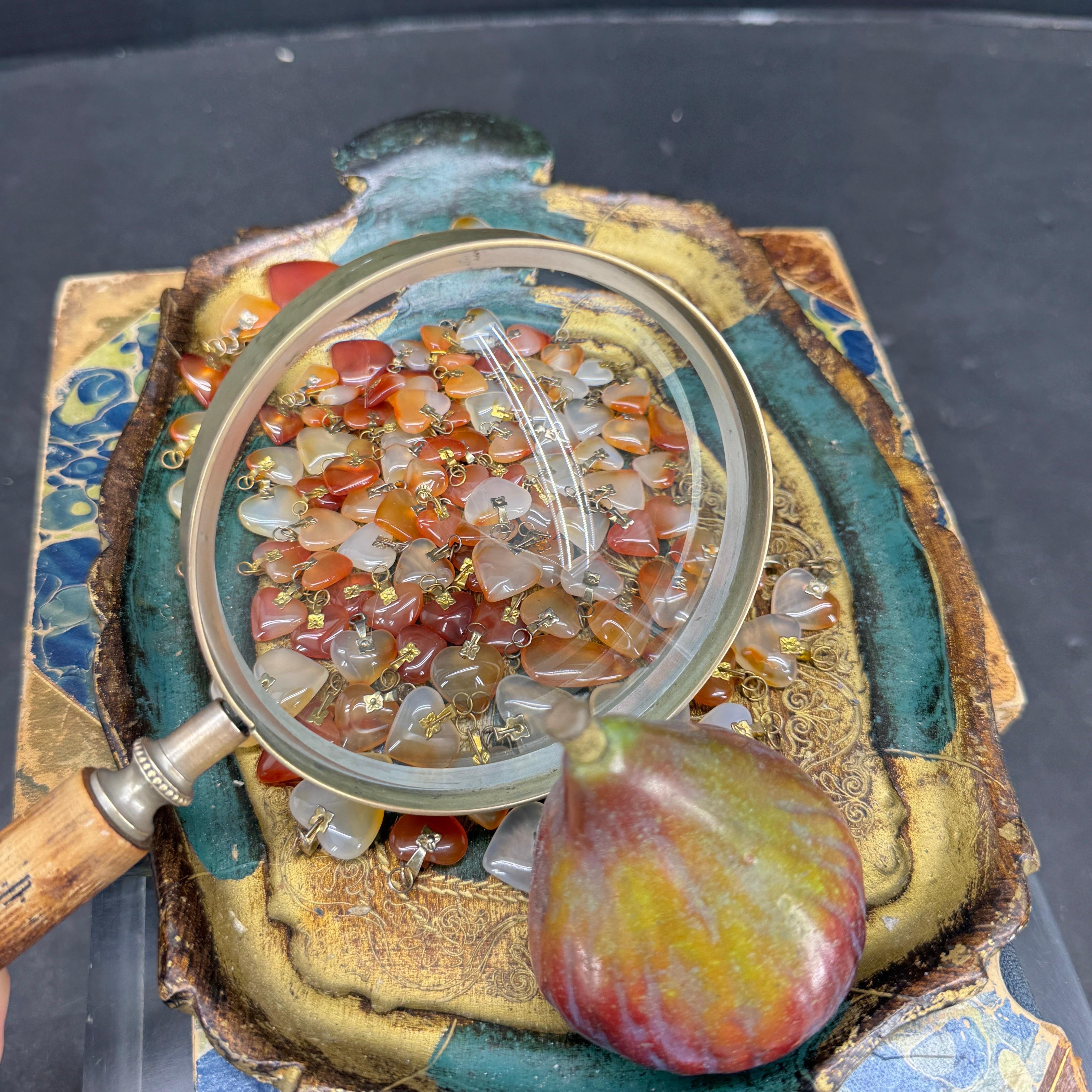 Collection of Small Charming Agate Pendant Hearts For Sale 10