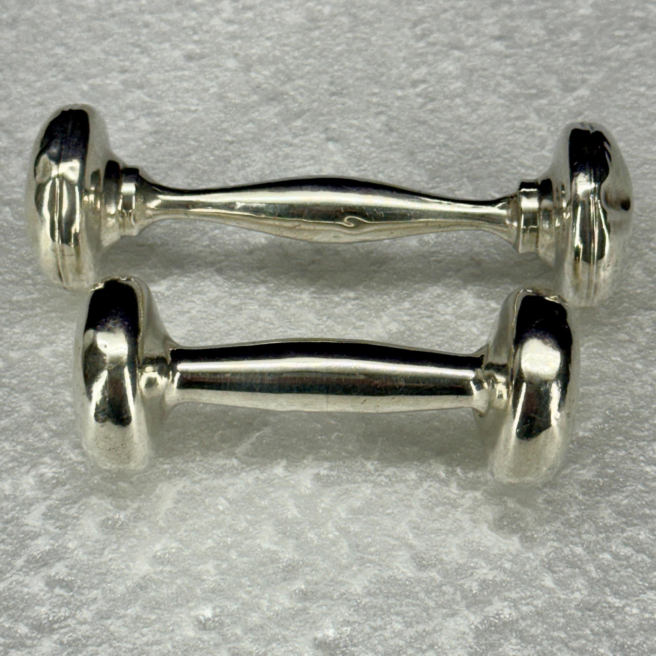 Colección de sonajeros y mordedores de plata de ley, c. 1910-1930 4