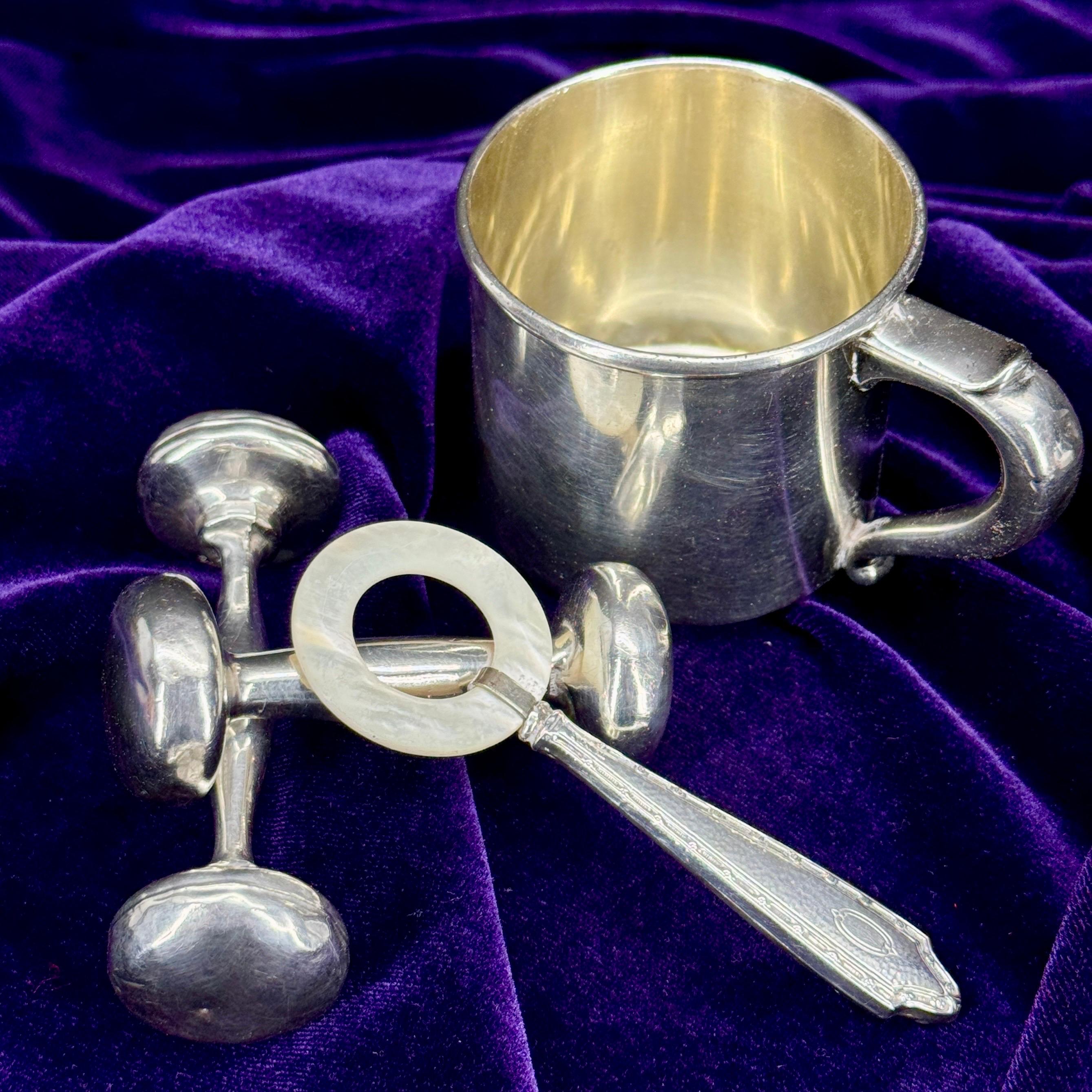 Colección de sonajeros y mordedores de plata de ley, c. 1910-1930 Inglés