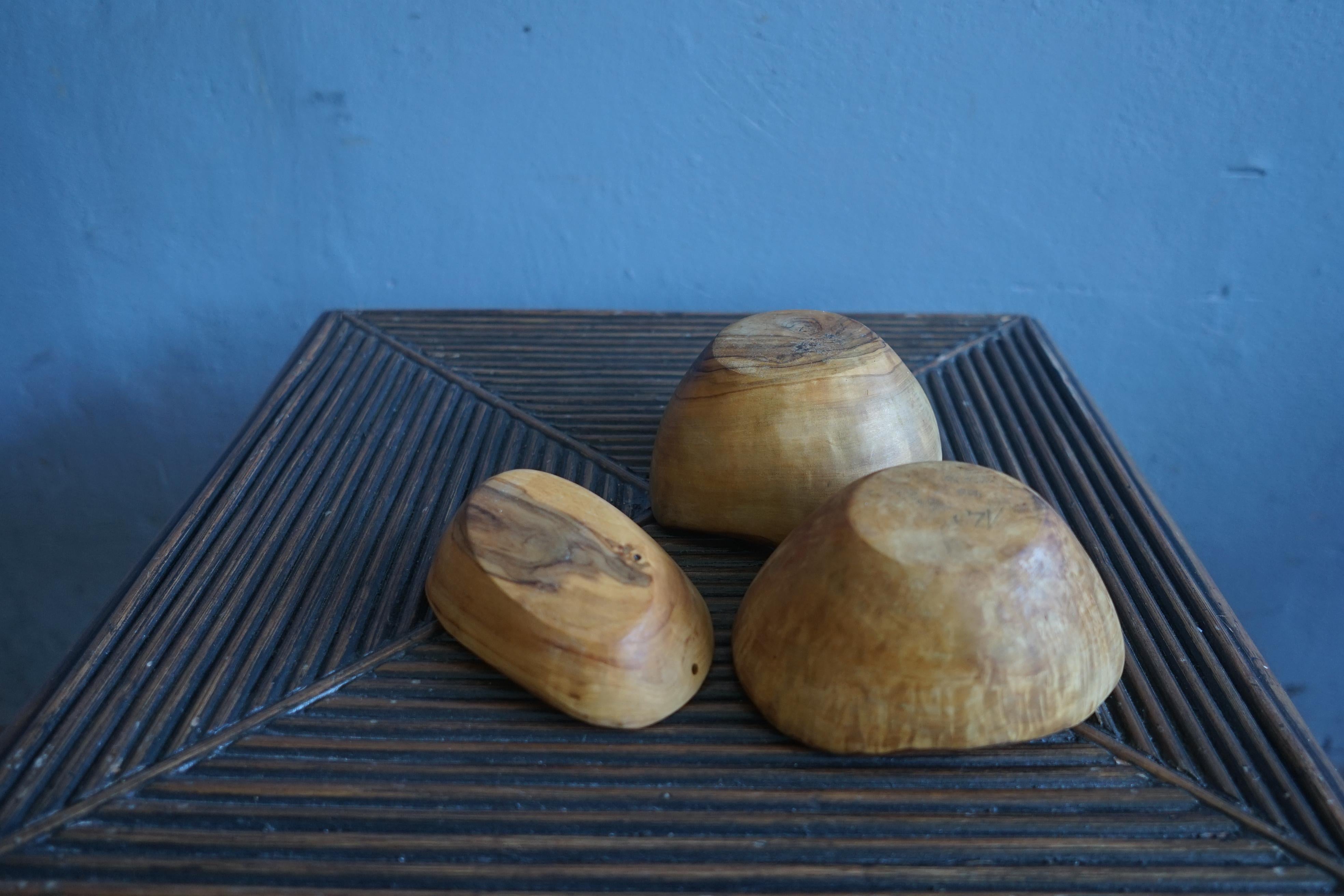 Collection of Swedish’s organic wooden bowl, 1940’s For Sale 8