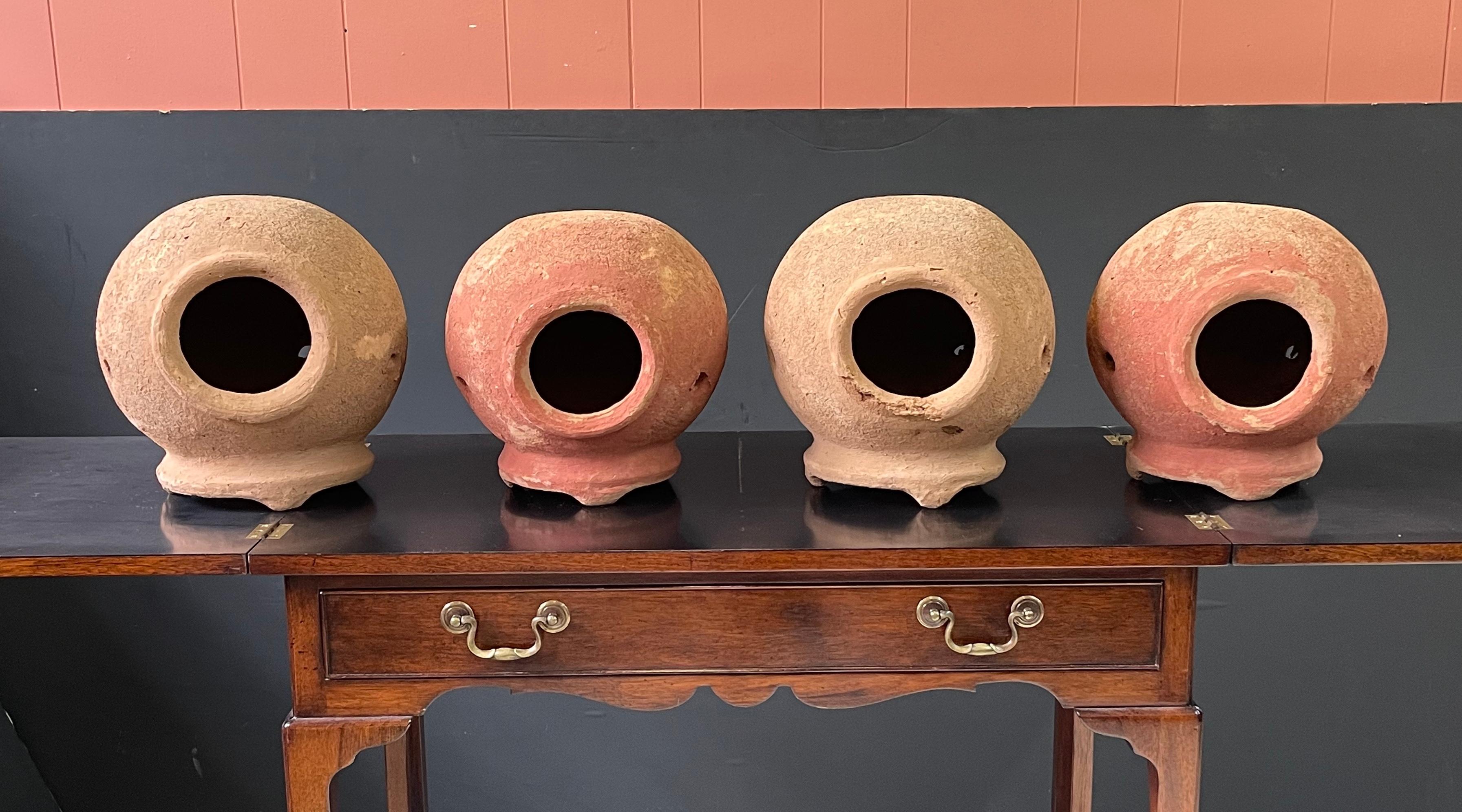 Collection of Terracotta Pots In Good Condition For Sale In Atlanta, GA