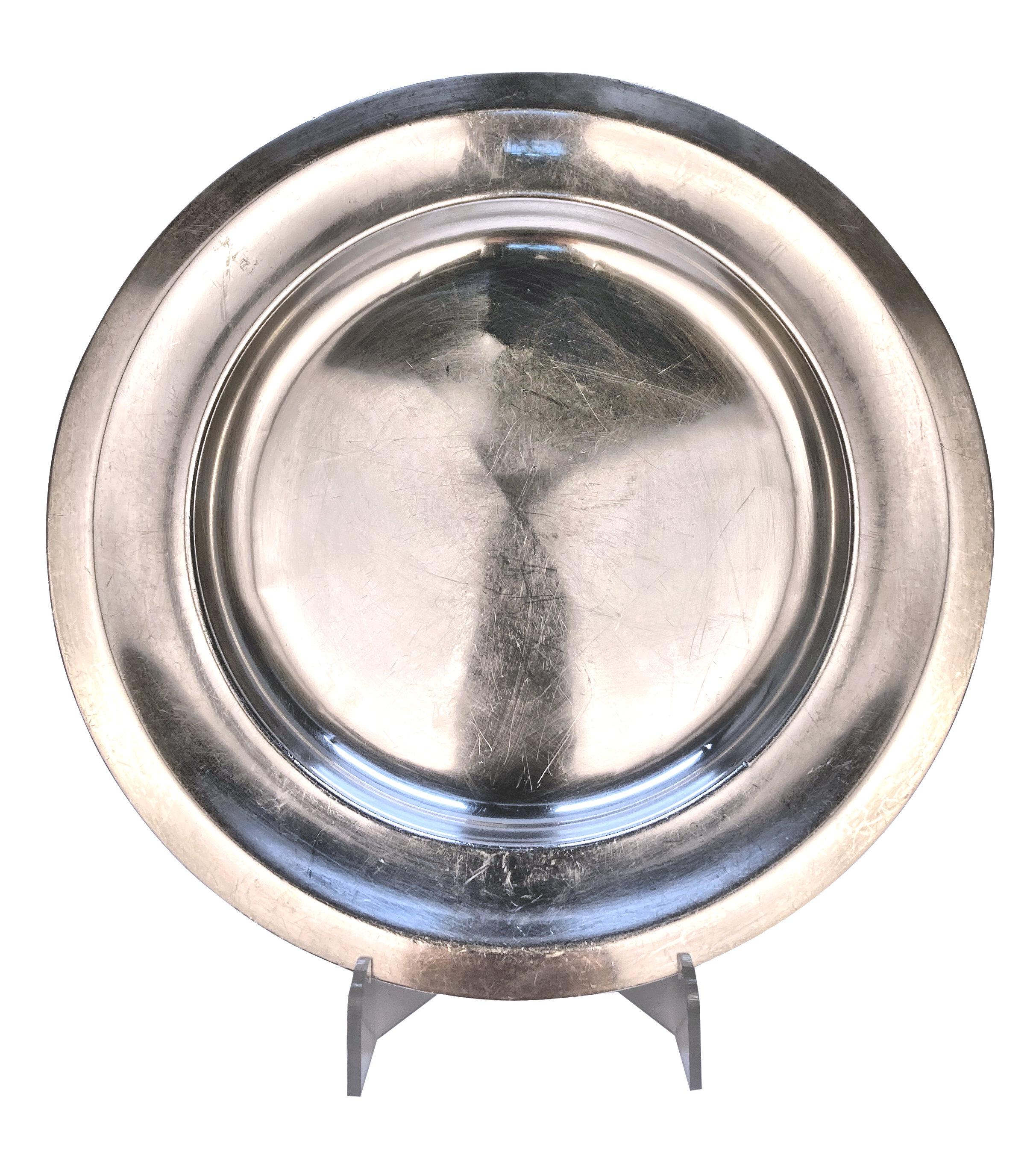 Collection Of Thirteen Silver Serving Platters (Versilberung) im Angebot