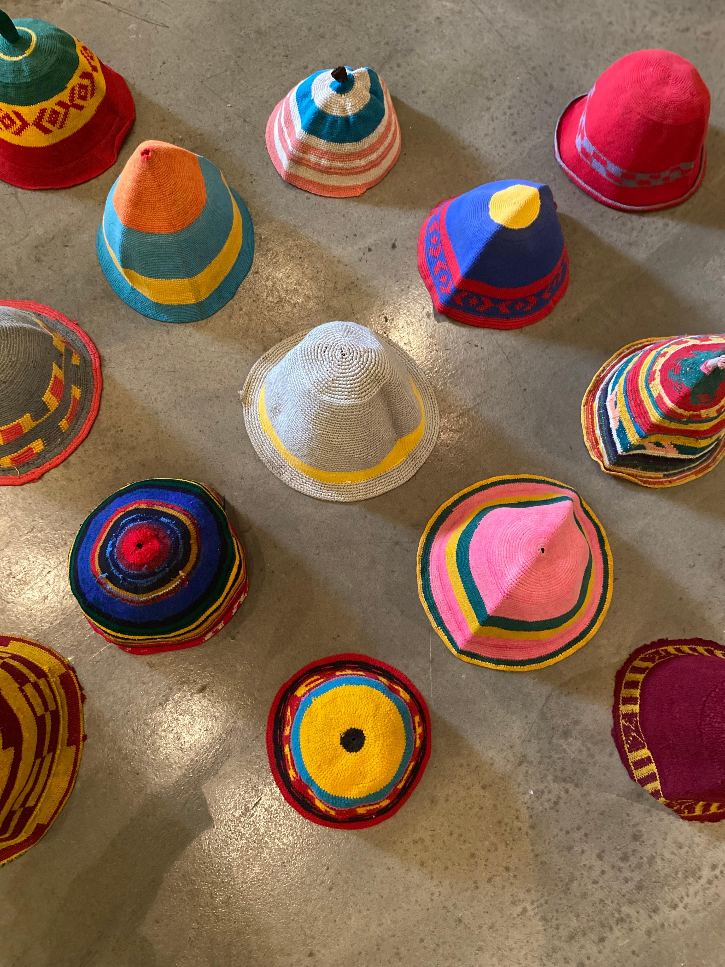 Etiope Collectional di tredici cappelli Dorze tradizionali,  Etiopia in vendita